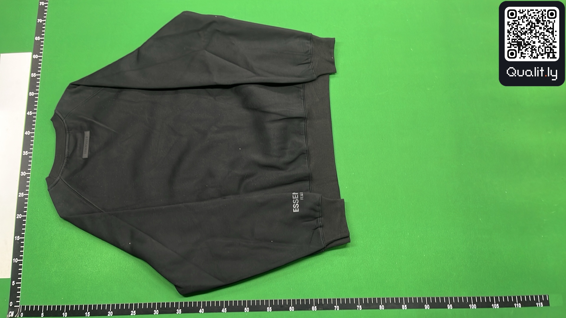 Sweater QC photo 3 of 24