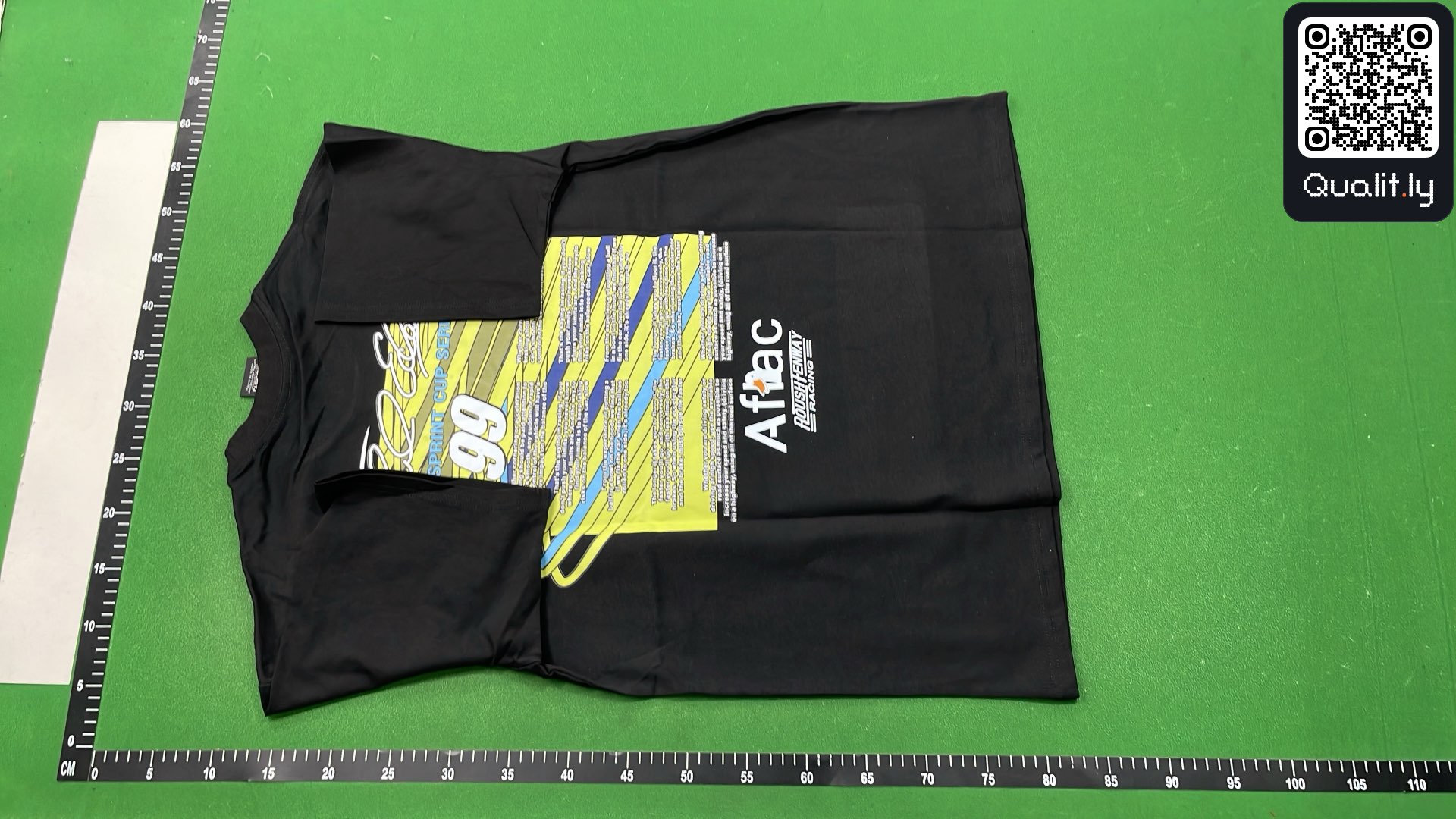 T-Shirt — QC-Foto 3 von 36