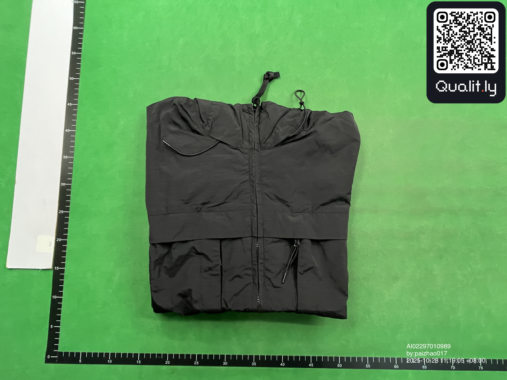 Jacket QC photo 1 of 28