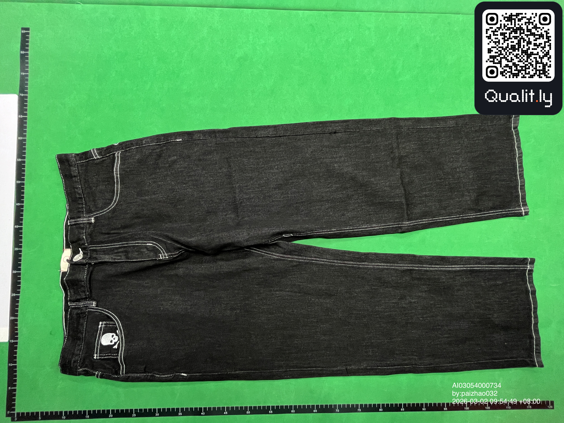 Jeans QC photo 3 of 10