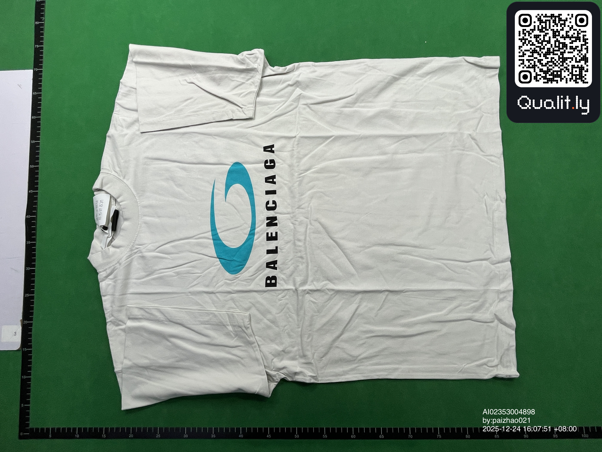 T-shirt QC photo 3 of 4