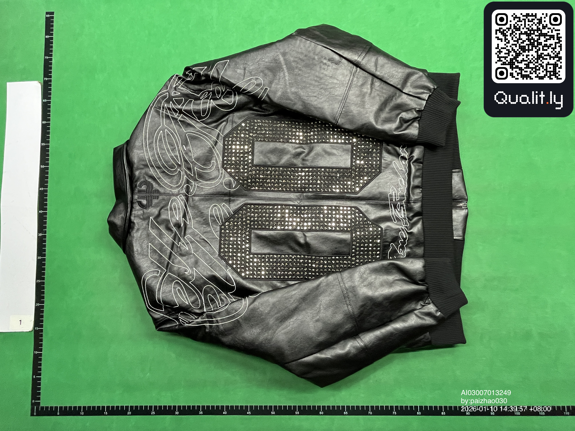 Veste — photo QC 2 sur 8
