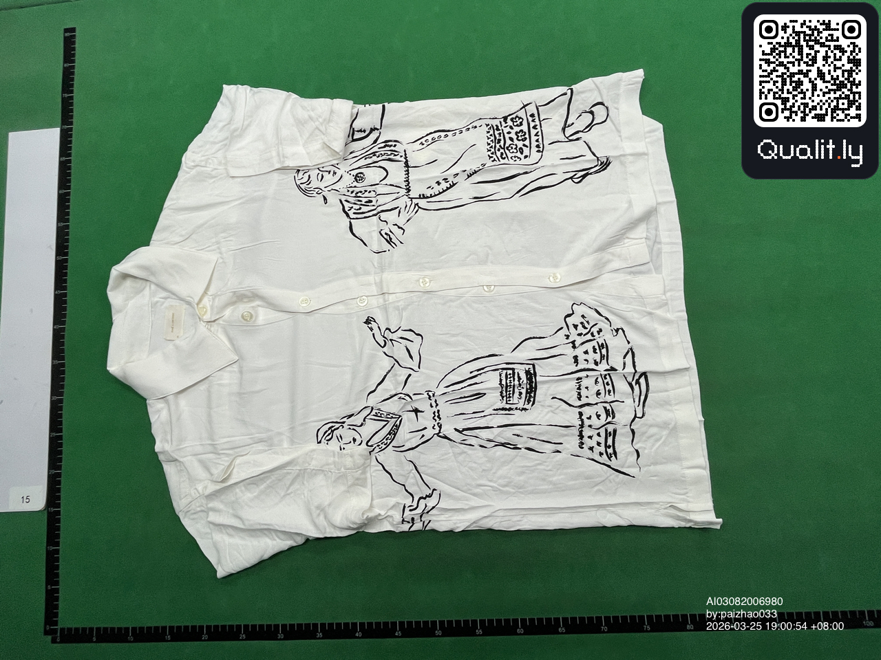 Camiseta — foto QC 3 de 4
