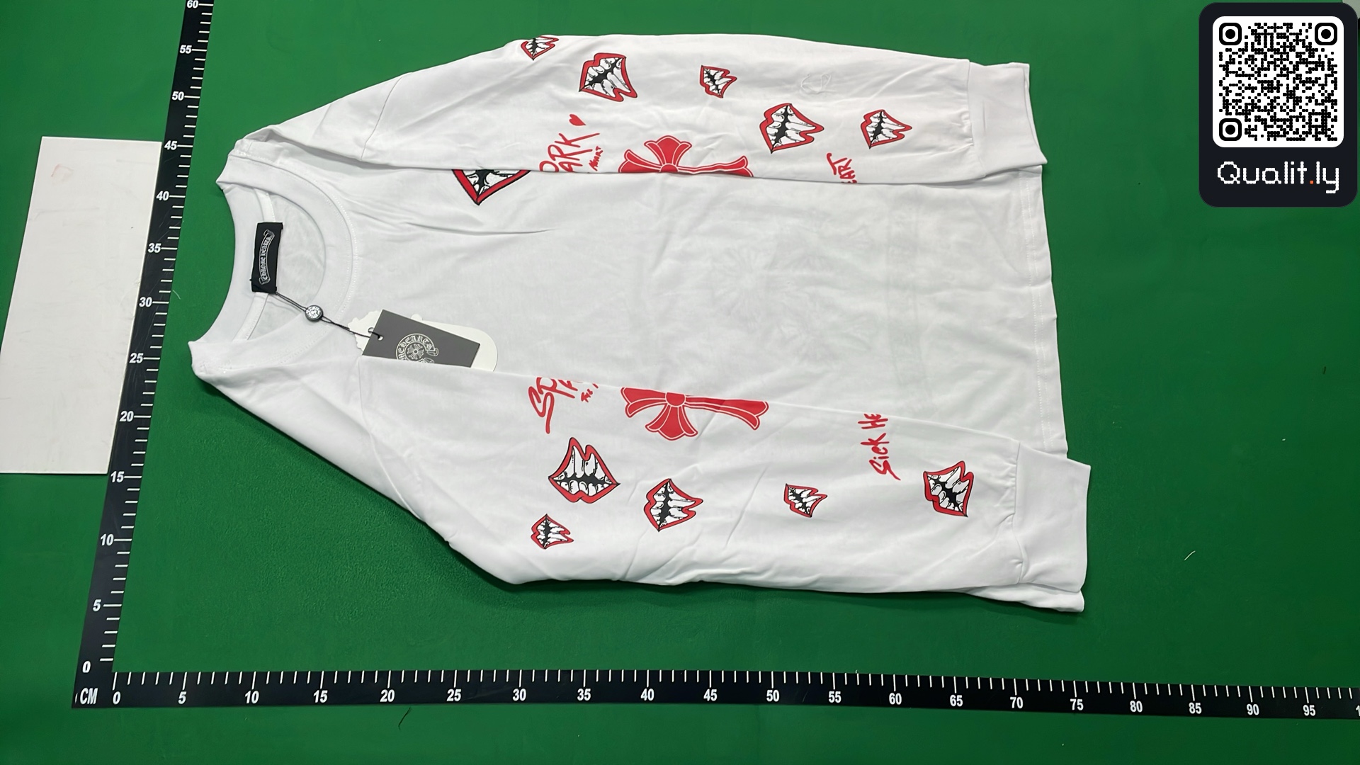 T-shirt QC photo 2 of 257