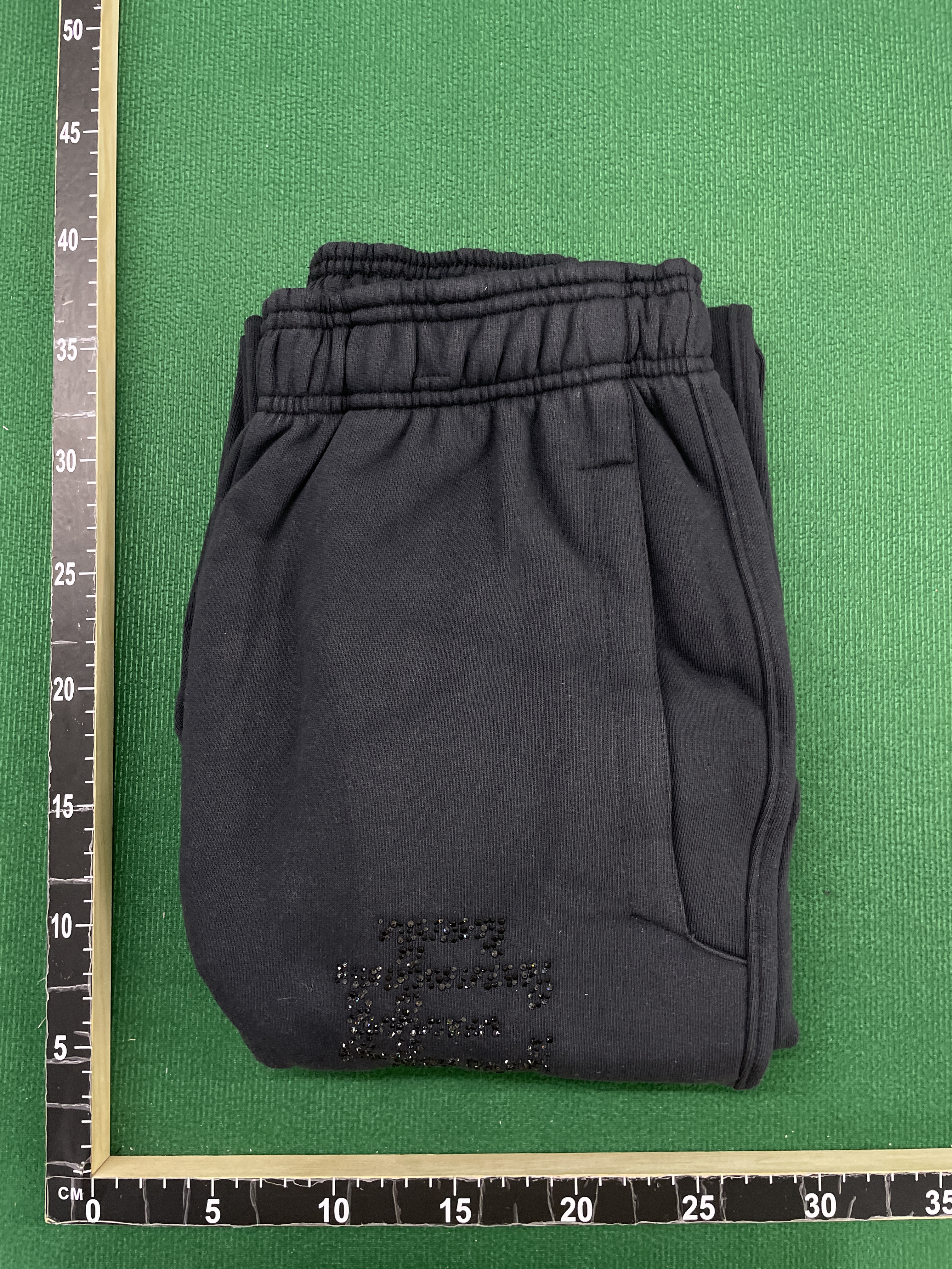 Hoodie QC photo 1 of 128