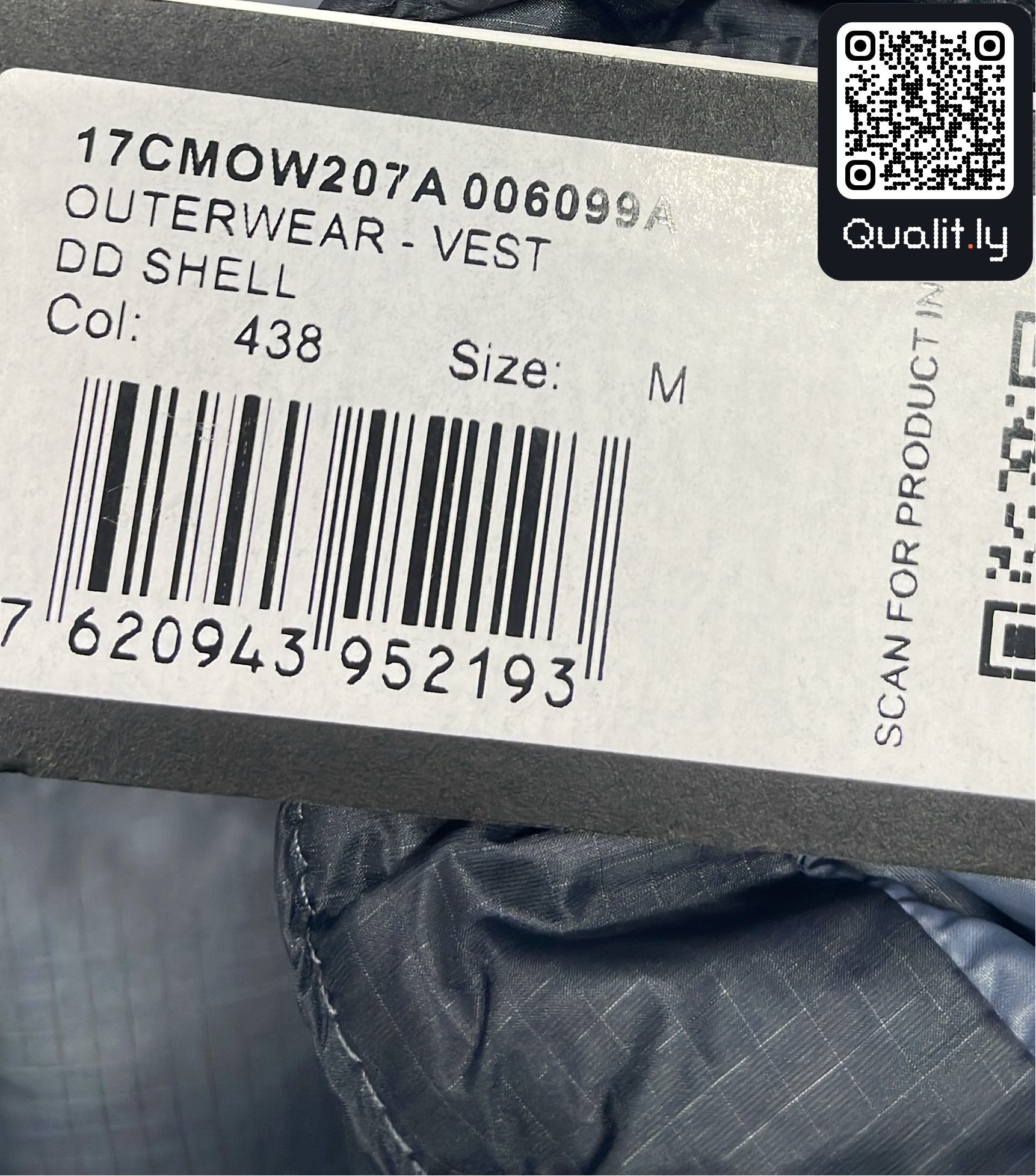 Jacka — QC-foto 1 av 141
