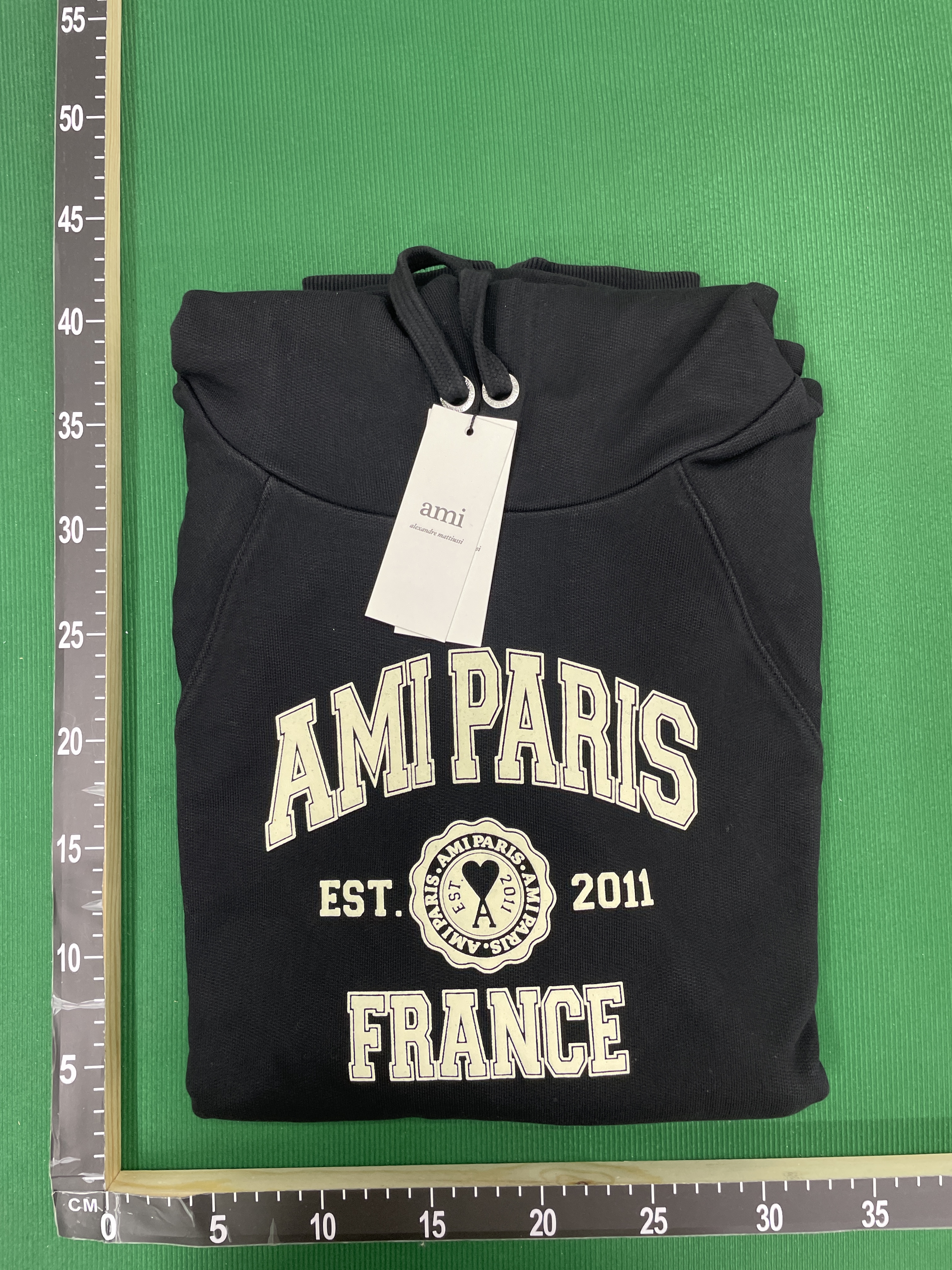 Hoodie — QC-Foto 1 von 51