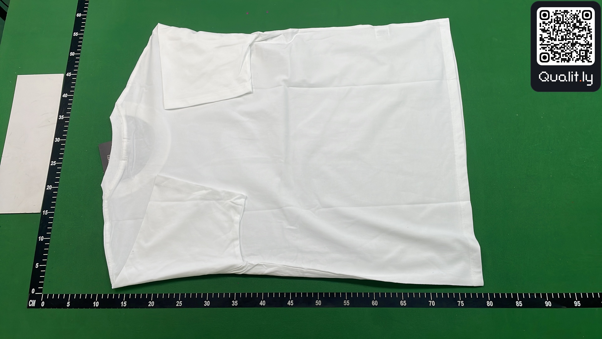 T-Shirt — QC-Foto 3 von 89