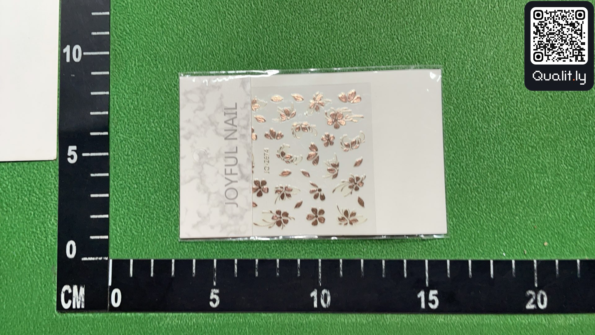 Foto QC 1 di 6