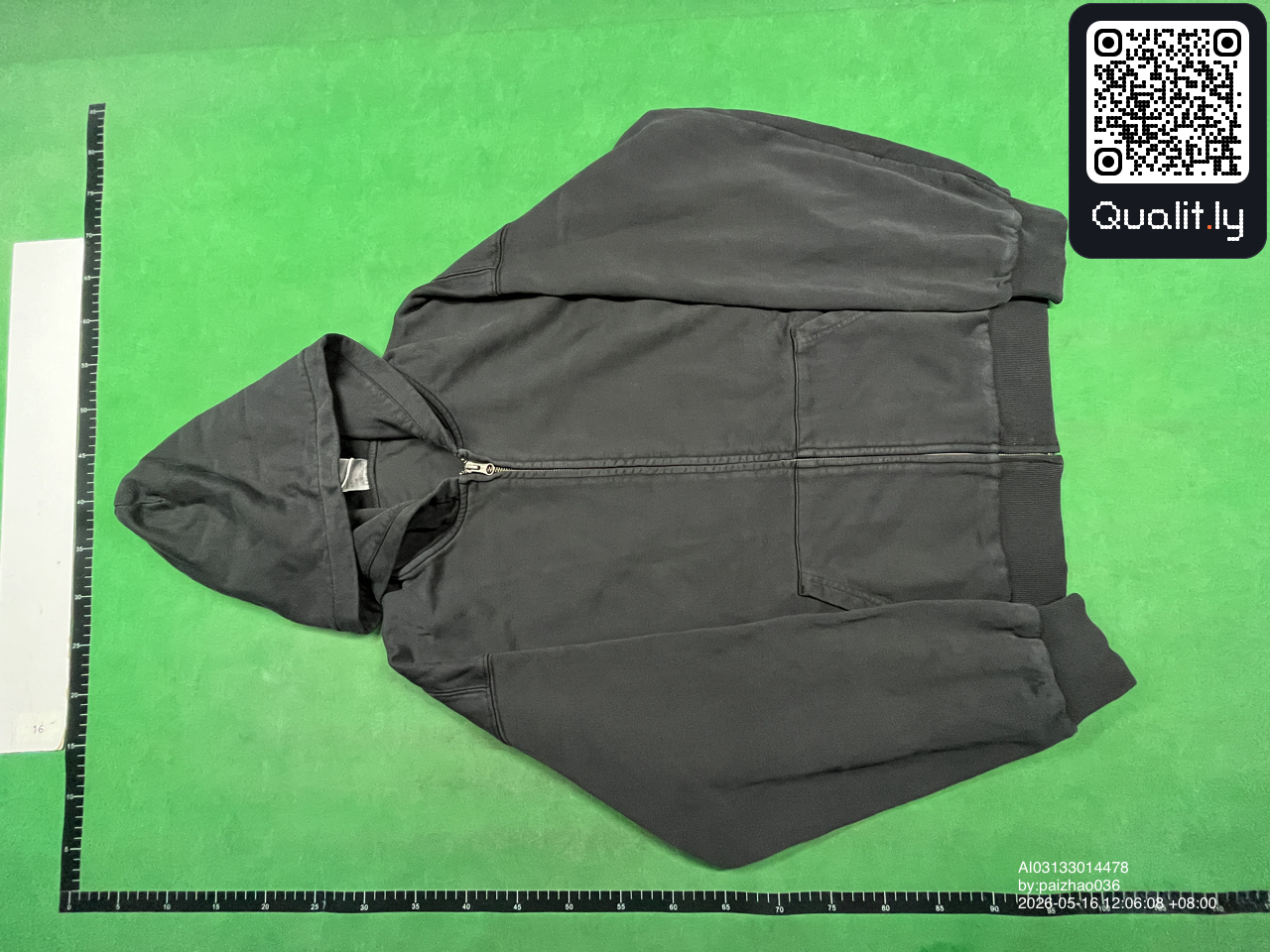 Hoodie — QC-foto 1 av 42