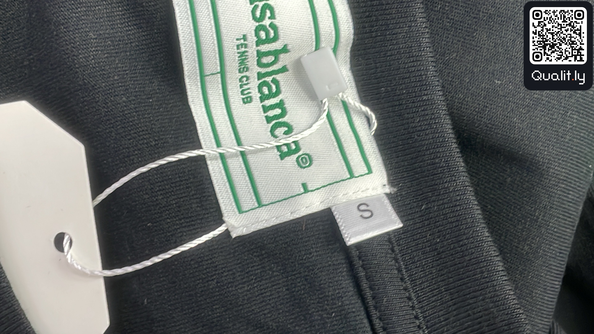 Tricou — fotografie QC 1 din 52