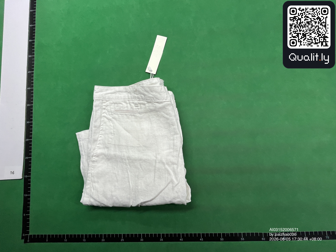 Shorts QC photo 3 of 58