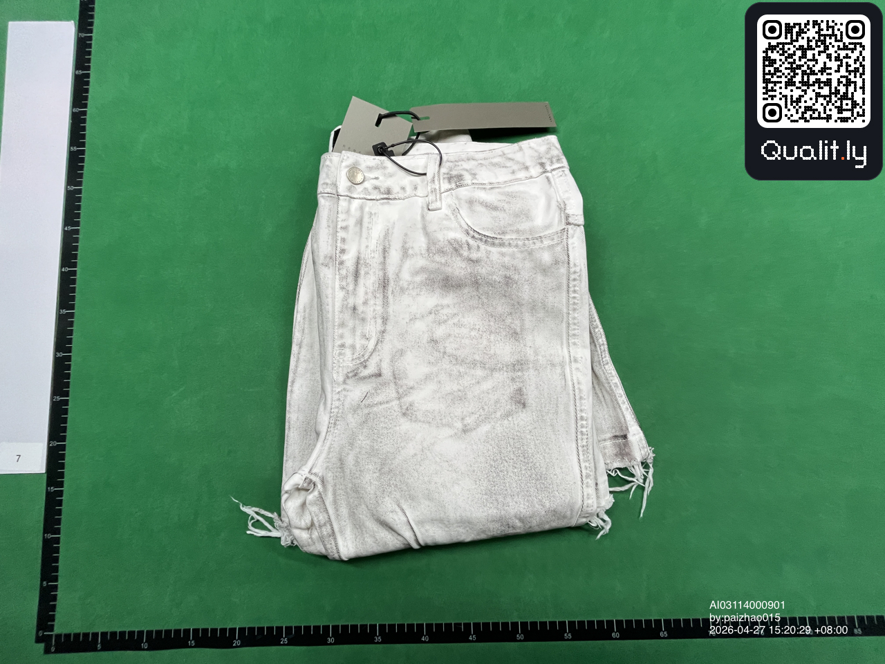 Jeans — QC-Foto 1 von 8