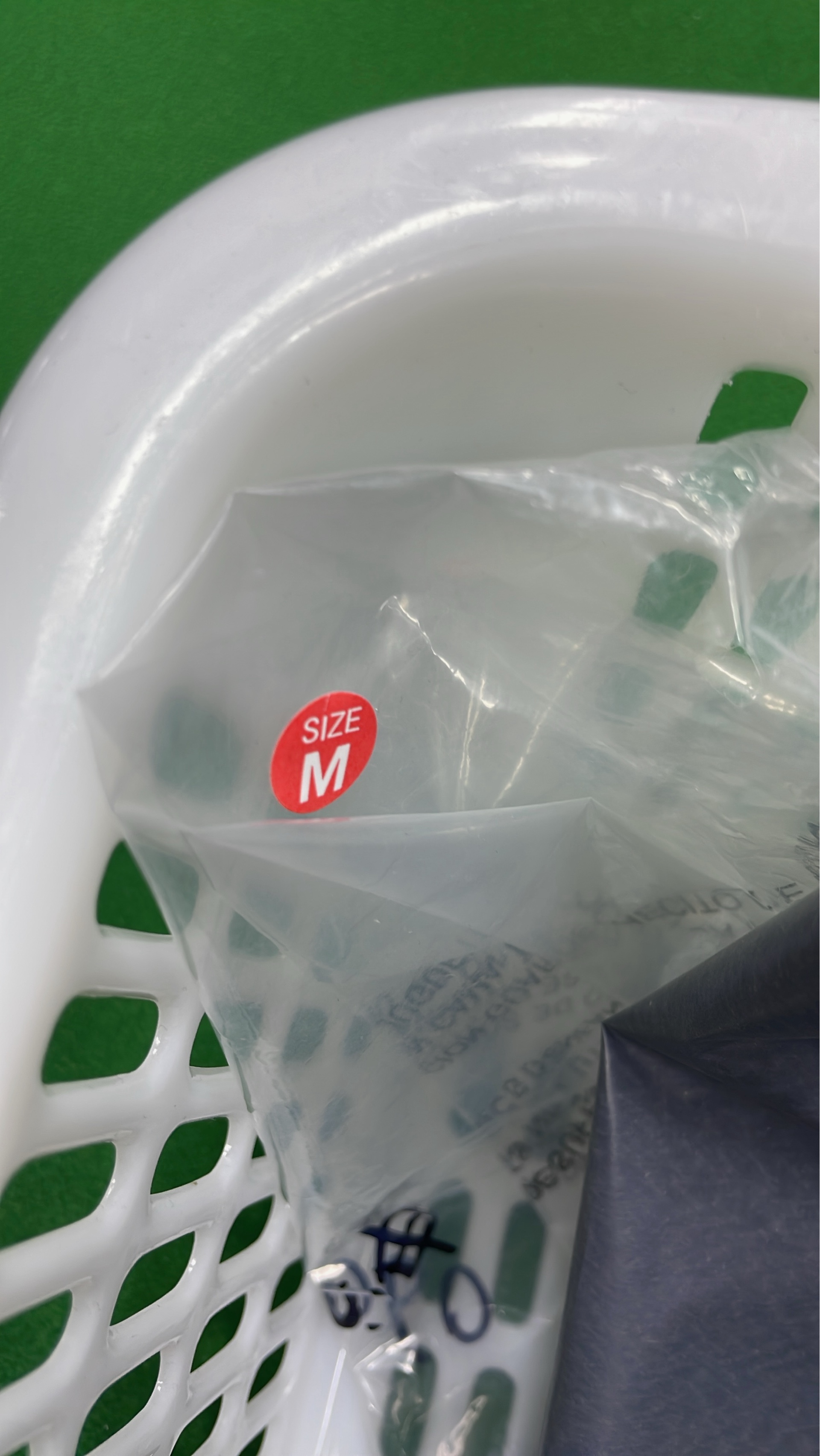 Pull — photo QC 1 sur 4