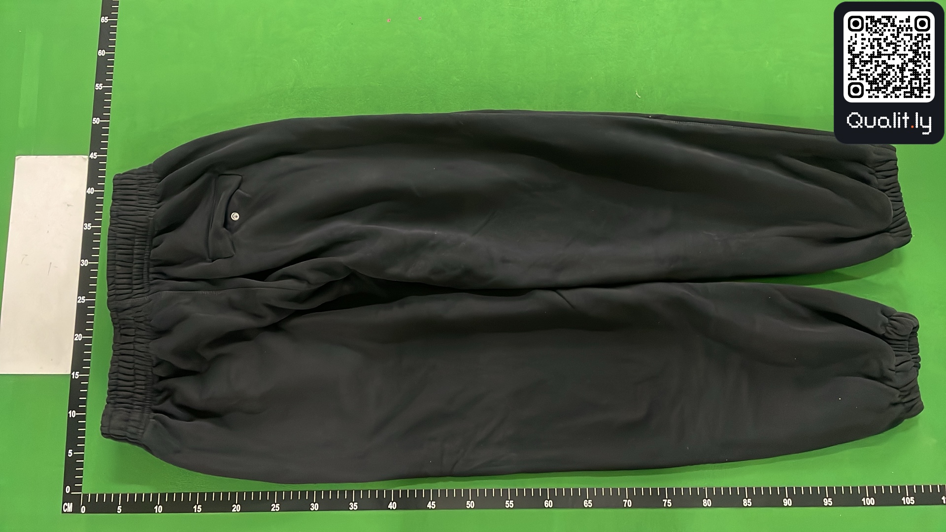 Hoodie QC photo 3 of 74