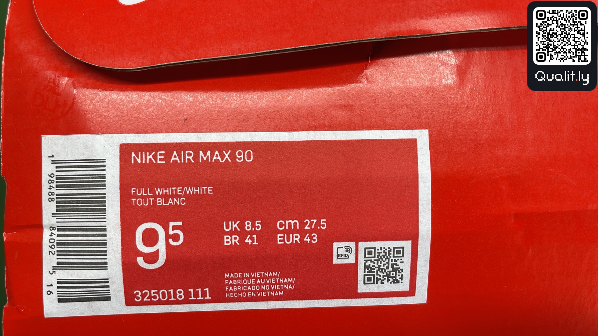 Sneakers — QC-foto 2 van 12