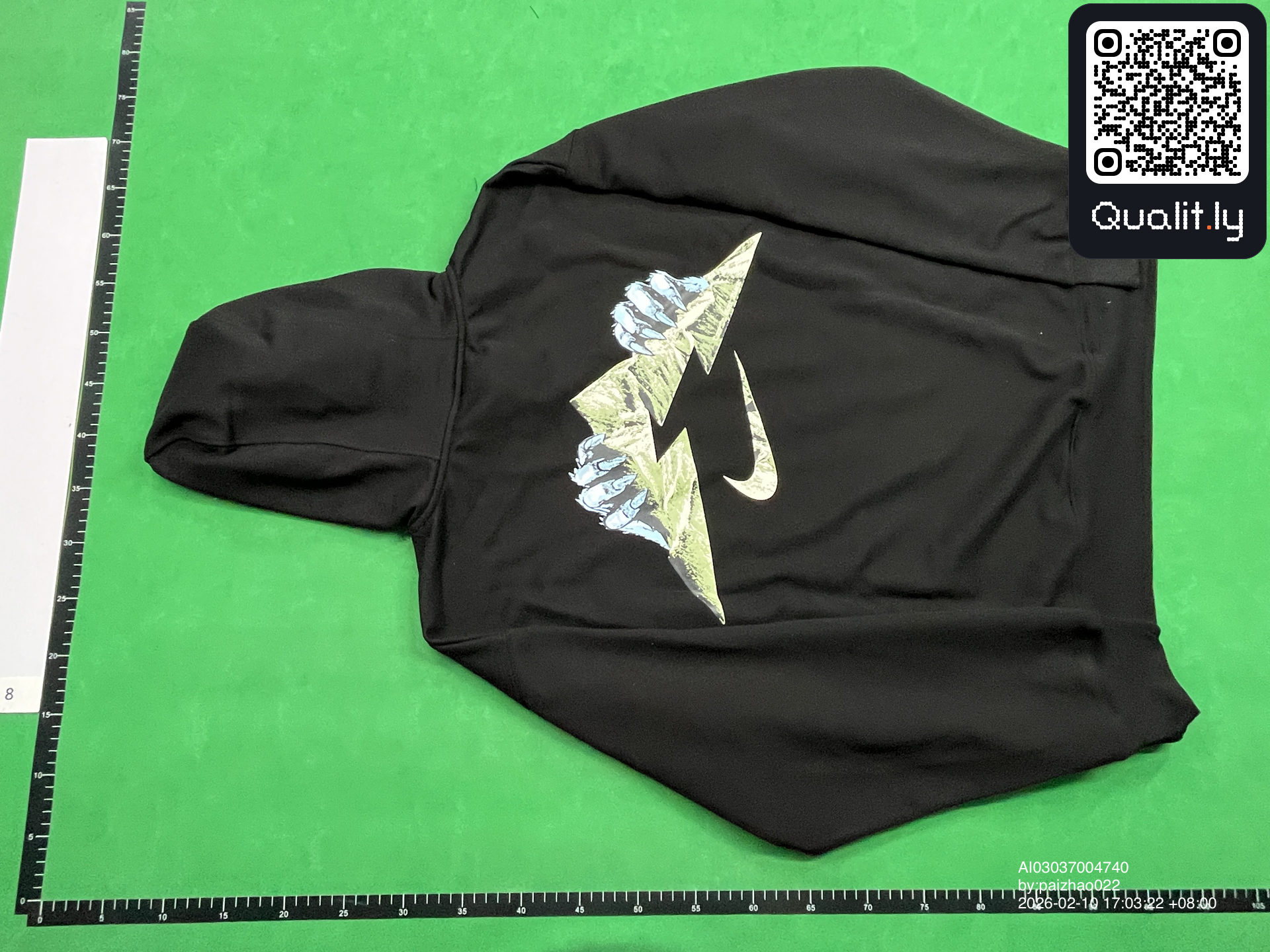 Hoodie — QC-foto 1 av 34