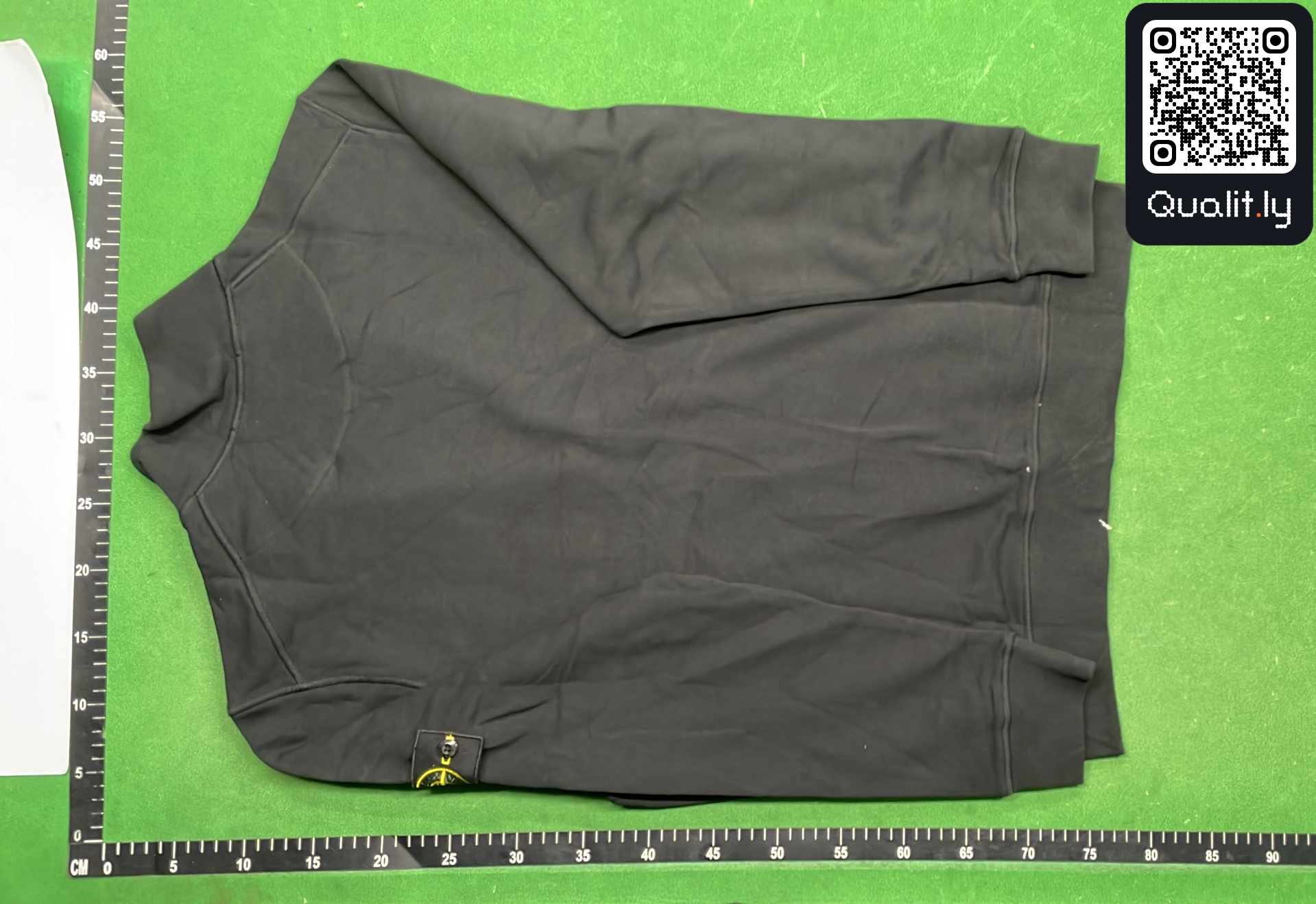 Sweater — QC-foto 3 van 4