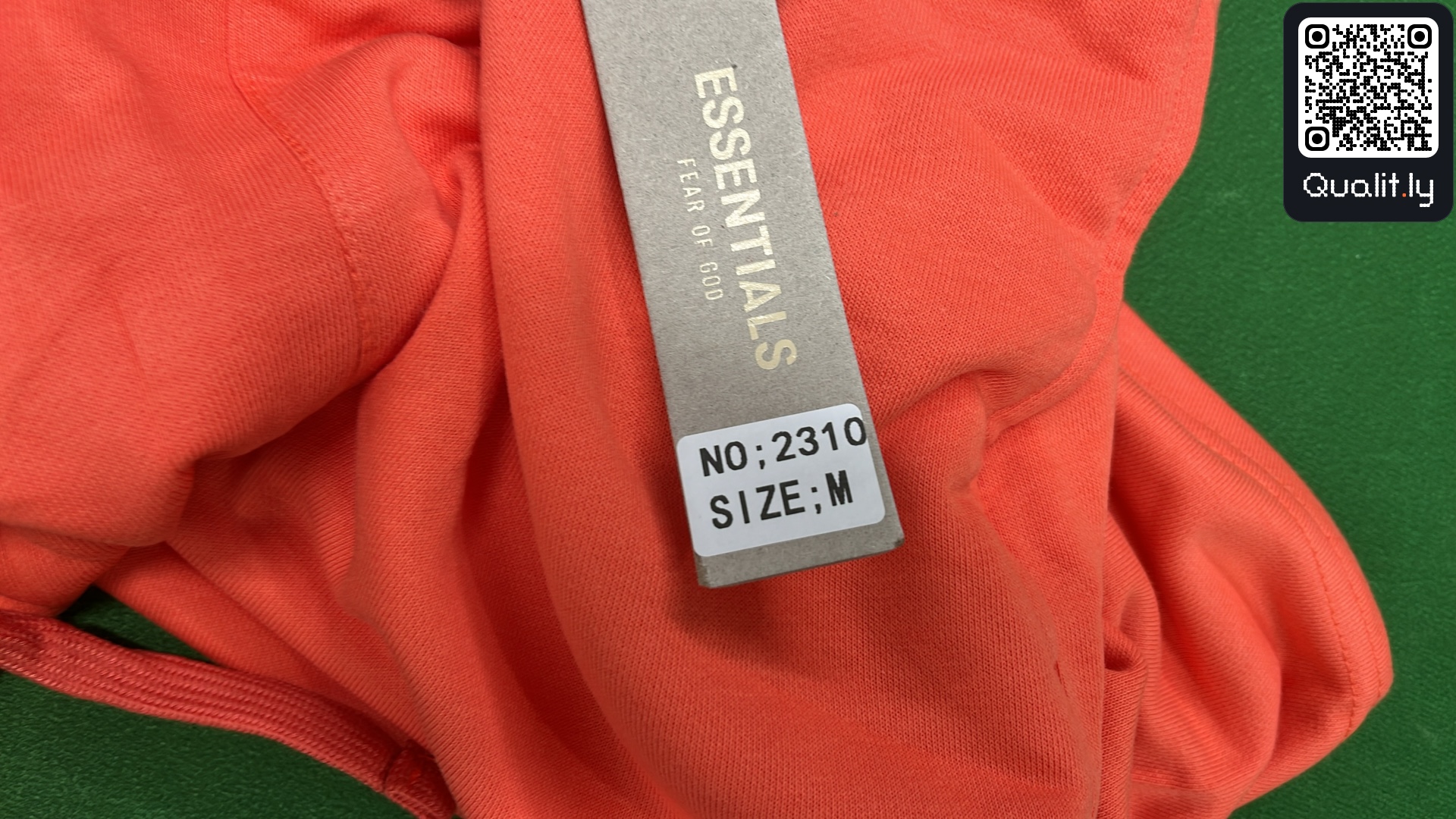 Tricou — fotografie QC 1 din 12