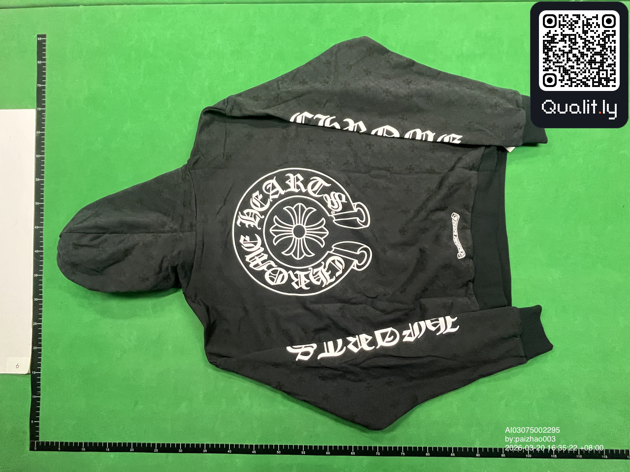 Hoodie QC photo 2 of 4