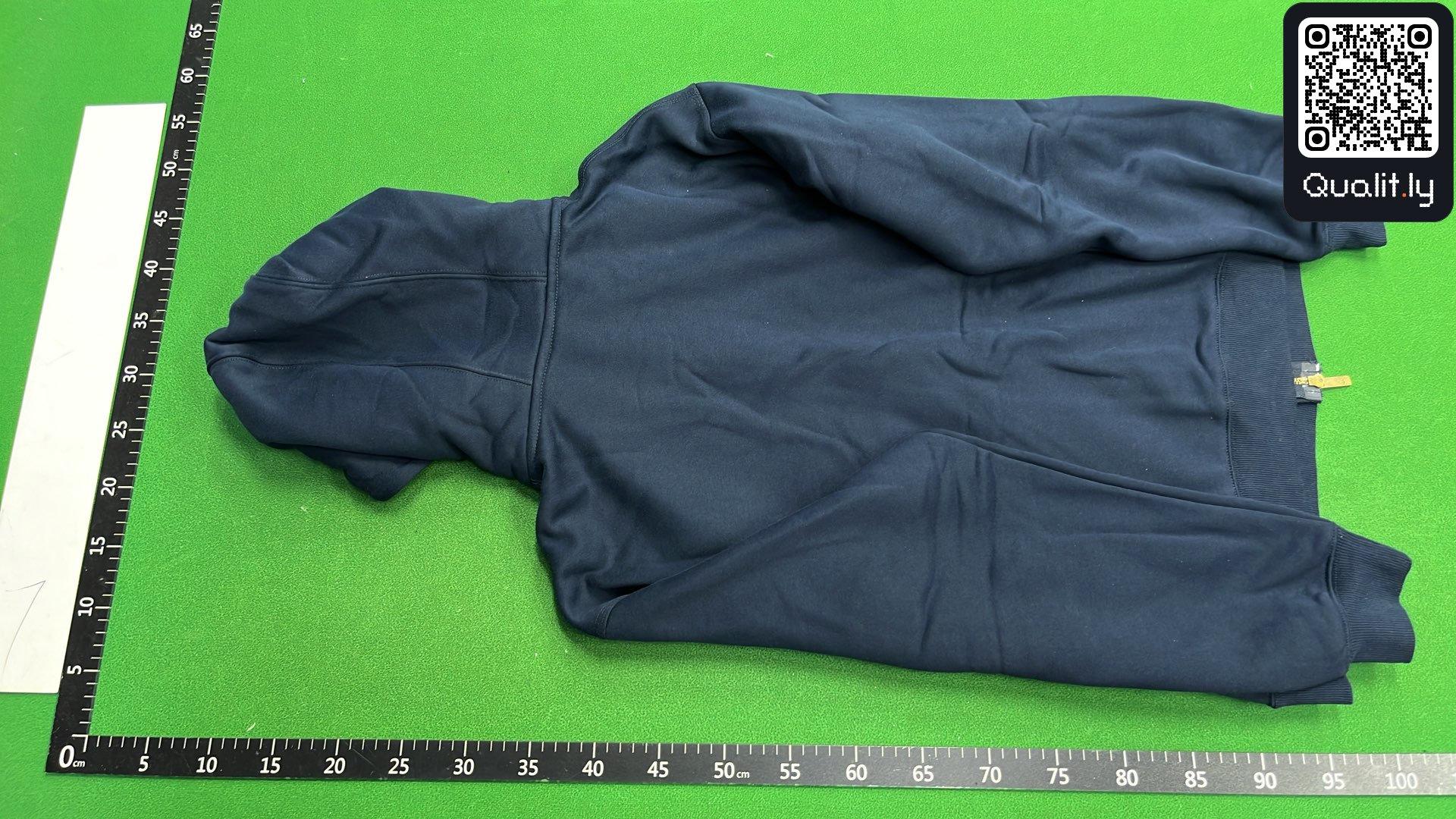 Sweat à capuche — photo QC 3 sur 85