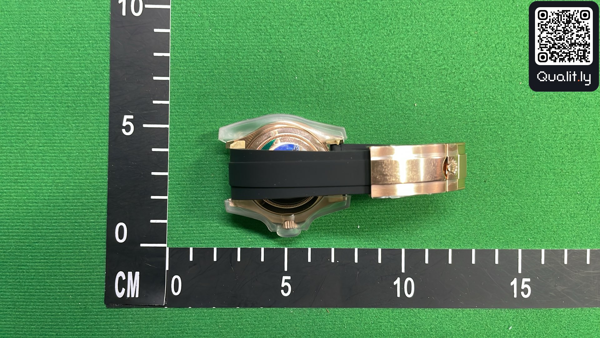 Montre — photo QC 2 sur 3
