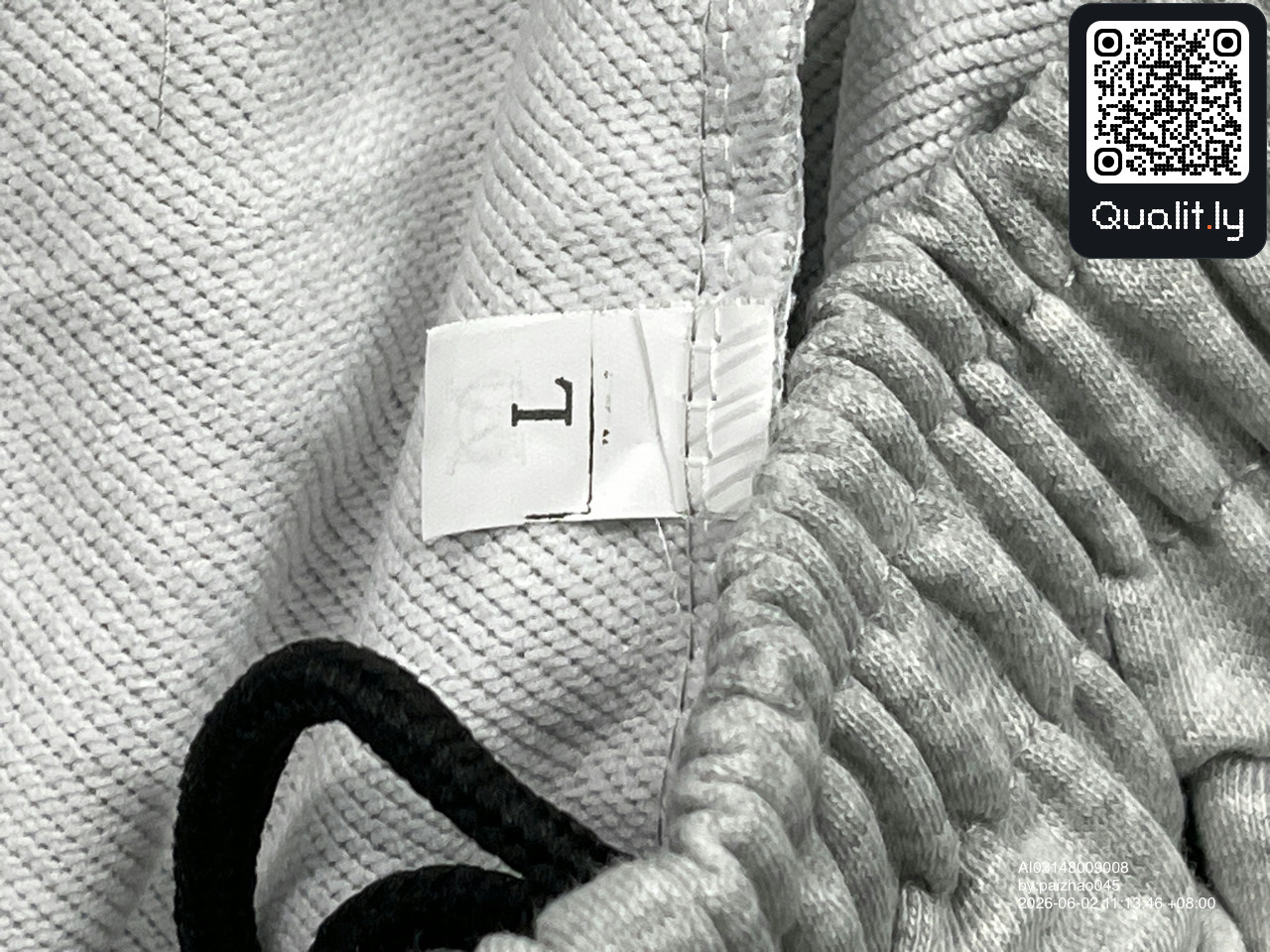 Pantaloncini — foto QC 1 di 34