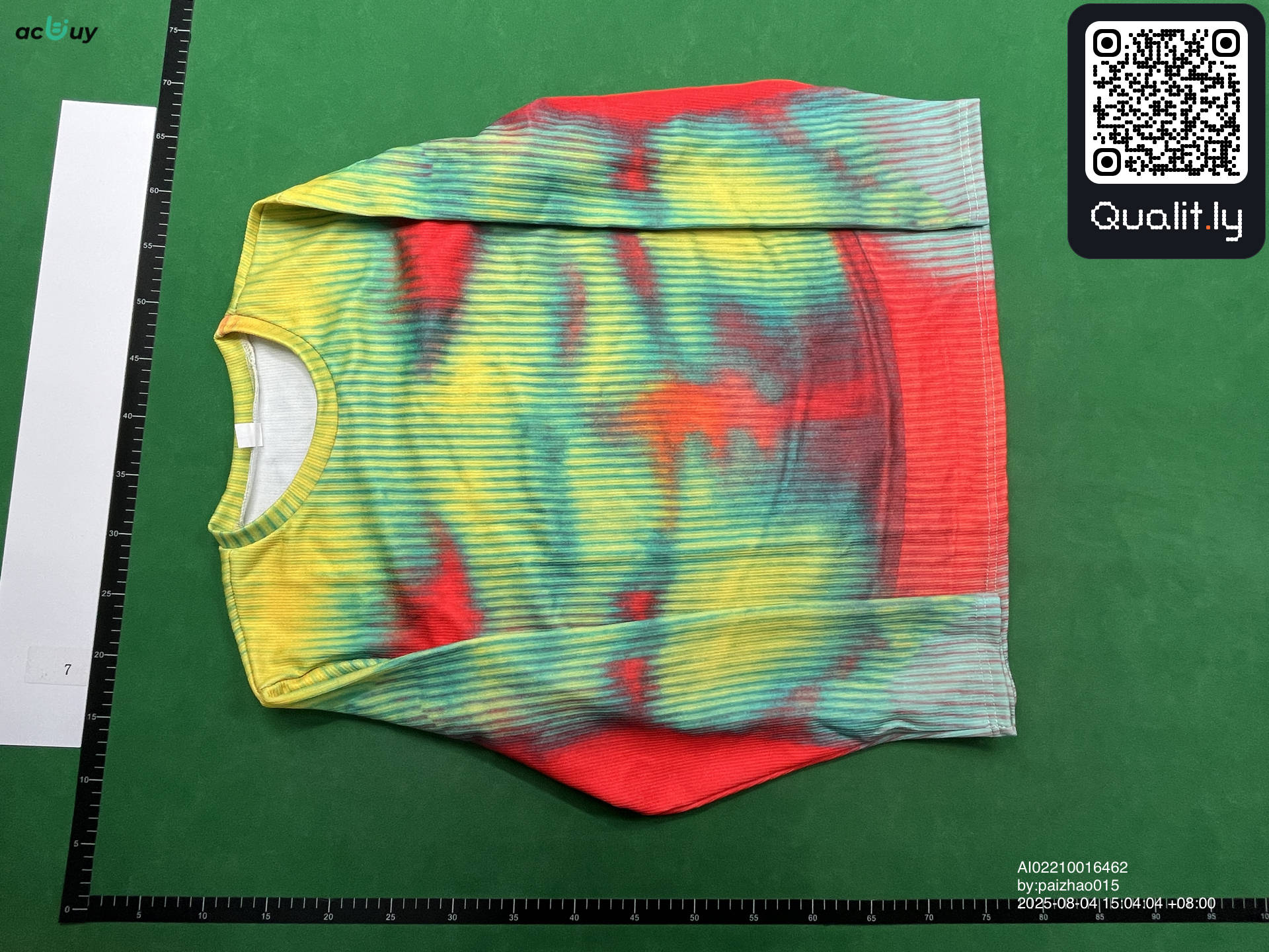 T-Shirt — QC-Foto 3 von 4