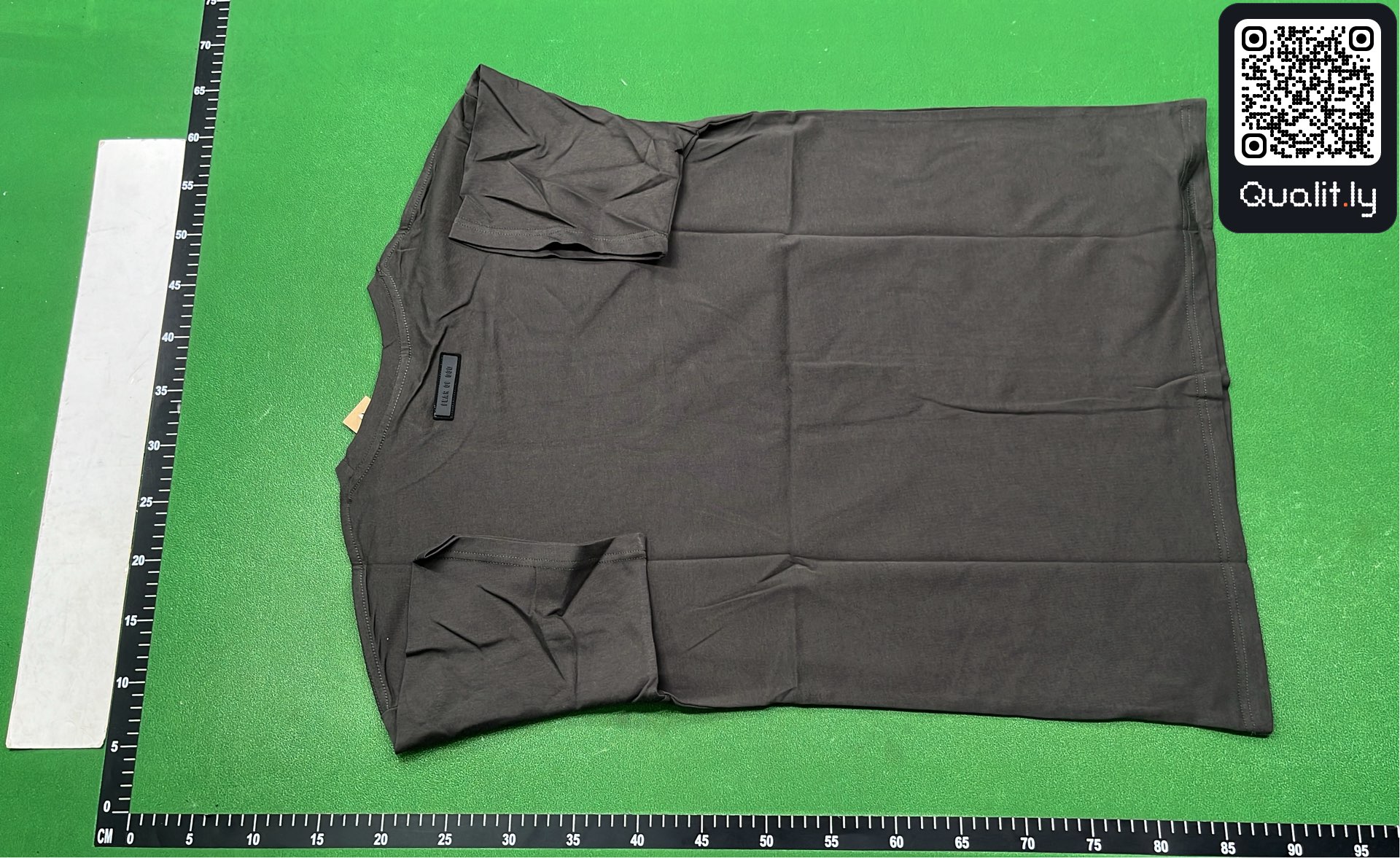 T恤 QC 照片 3 / 4
