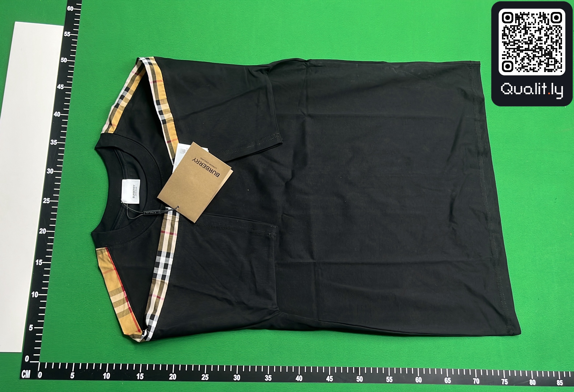 T-shirt — photo QC 2 sur 4