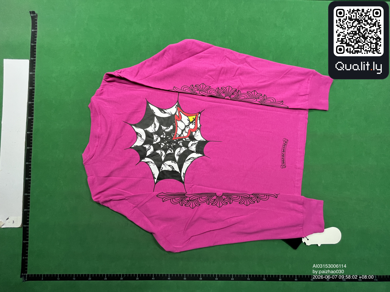 T-shirt QC photo 3 of 94