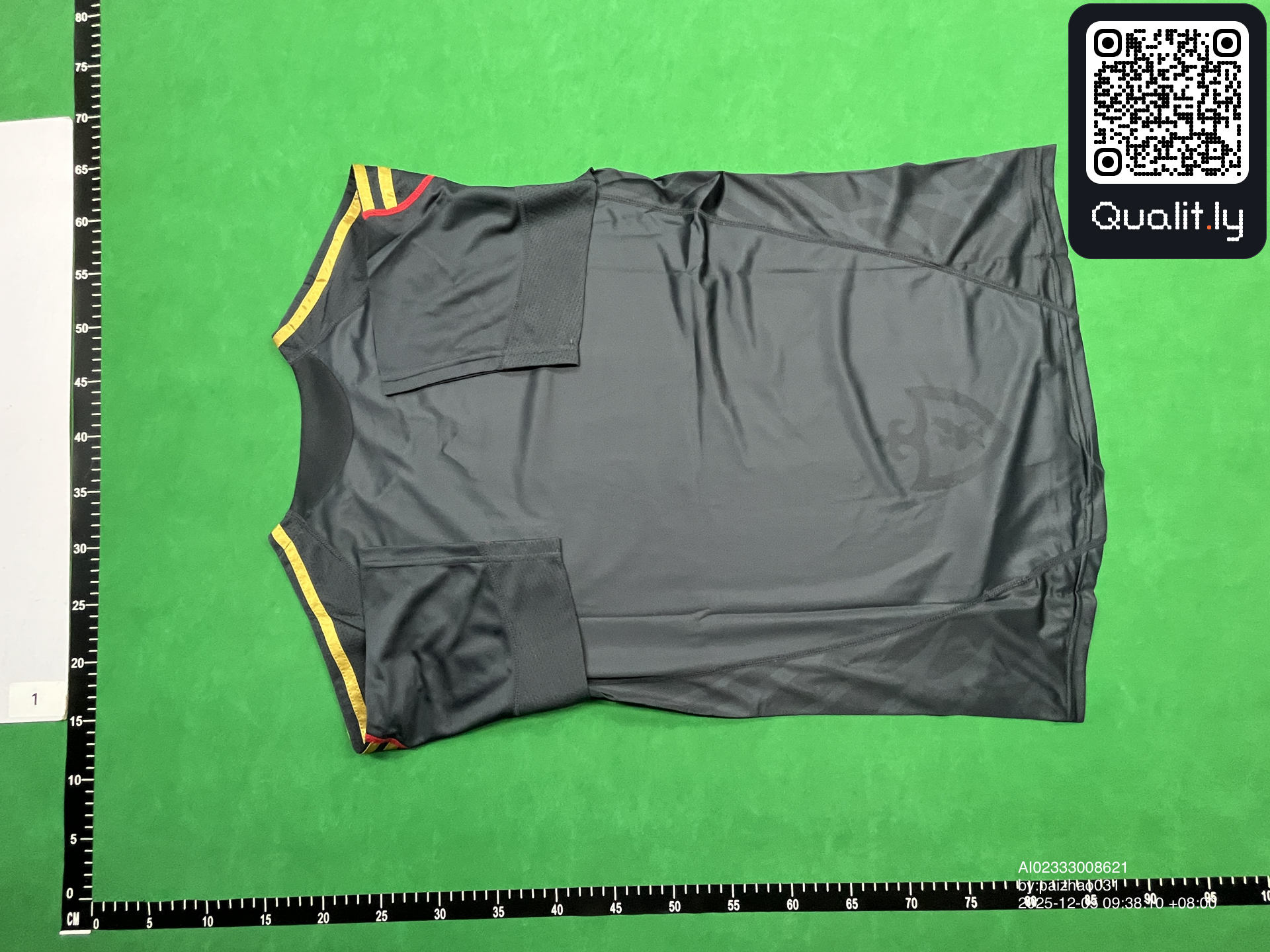 Shirt QC photo 2 of 16