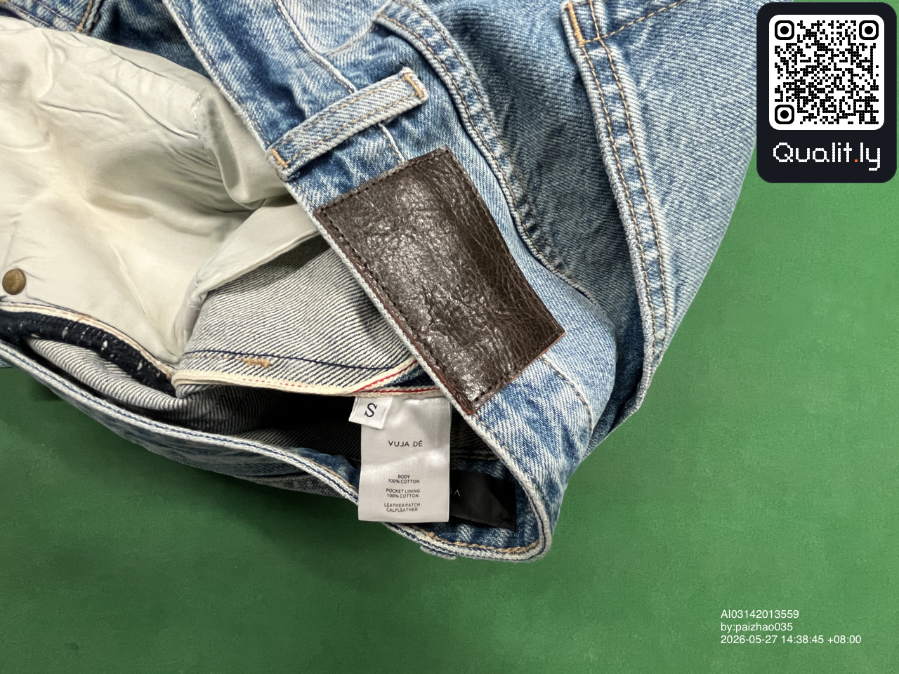 Jeans — QC-foto 1 van 34