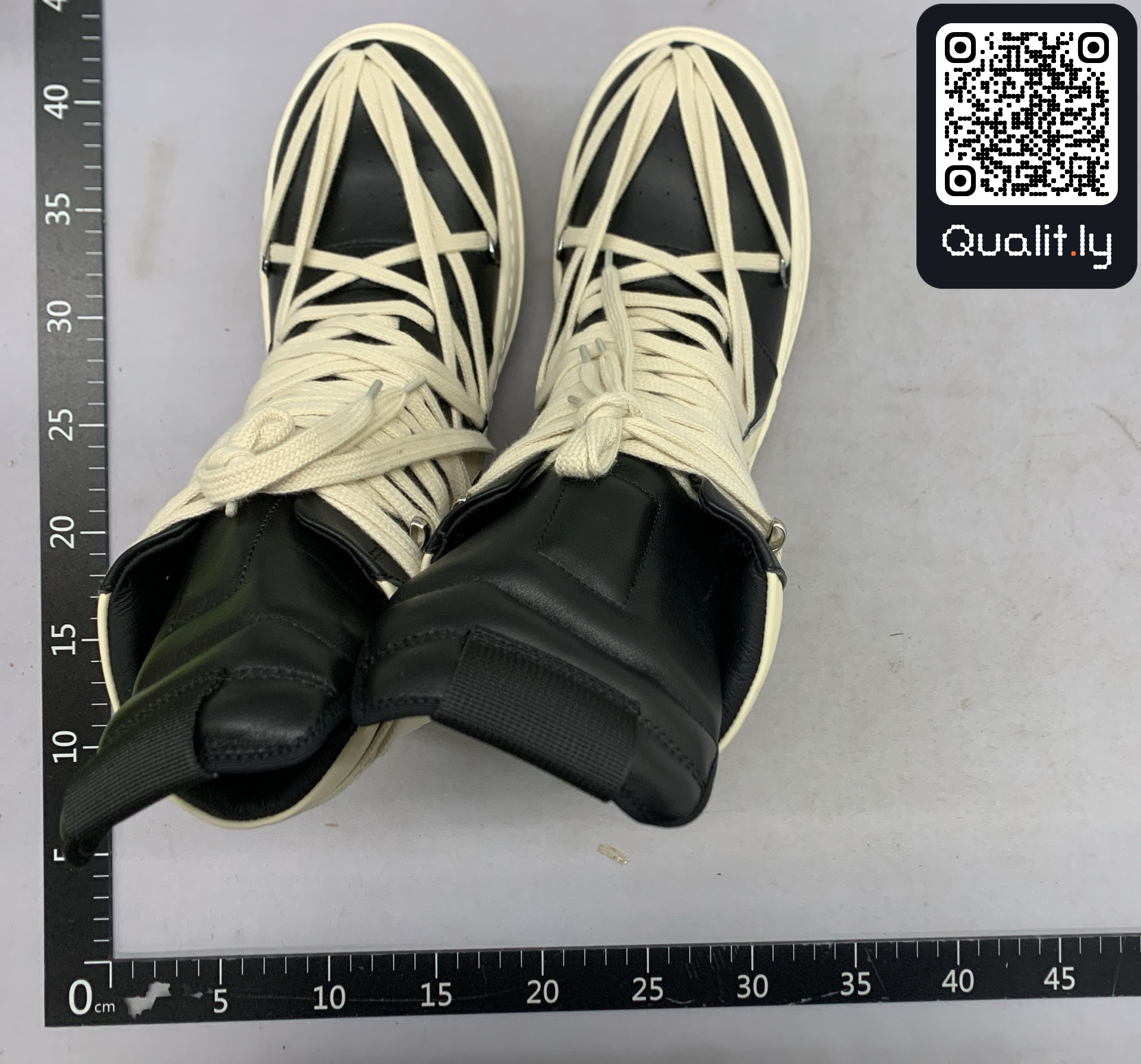 Sneakers — QC-foto 2 av 42