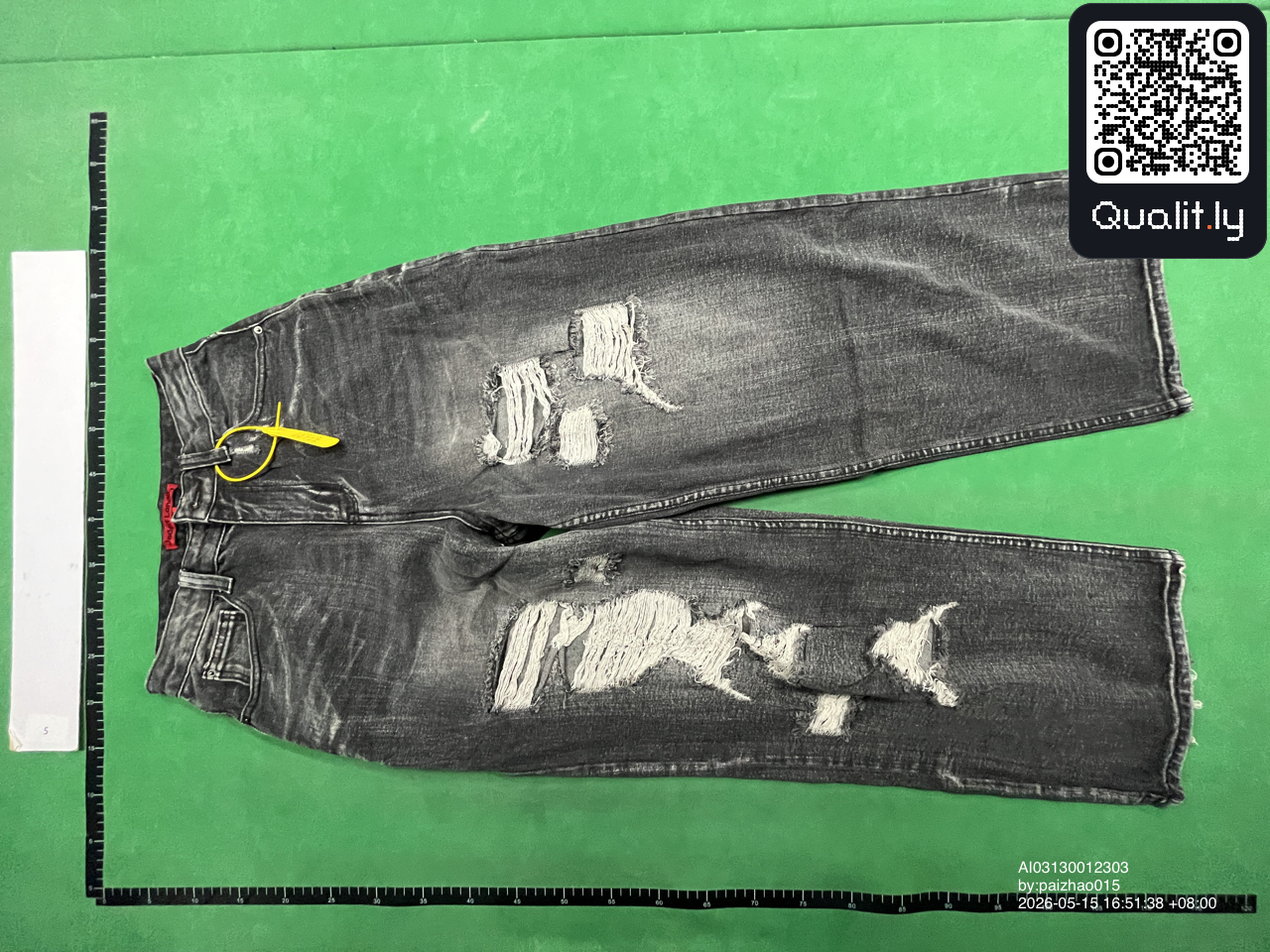 Jeans QC photo 2 of 10