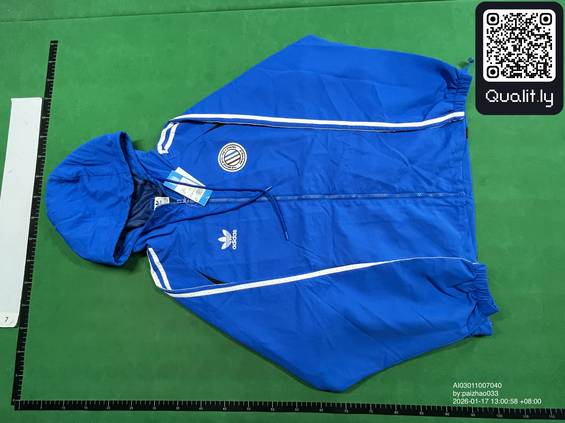 Jacket QC photo 3 of 4