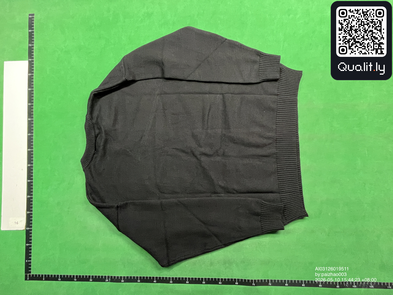 Pull — photo QC 2 sur 34