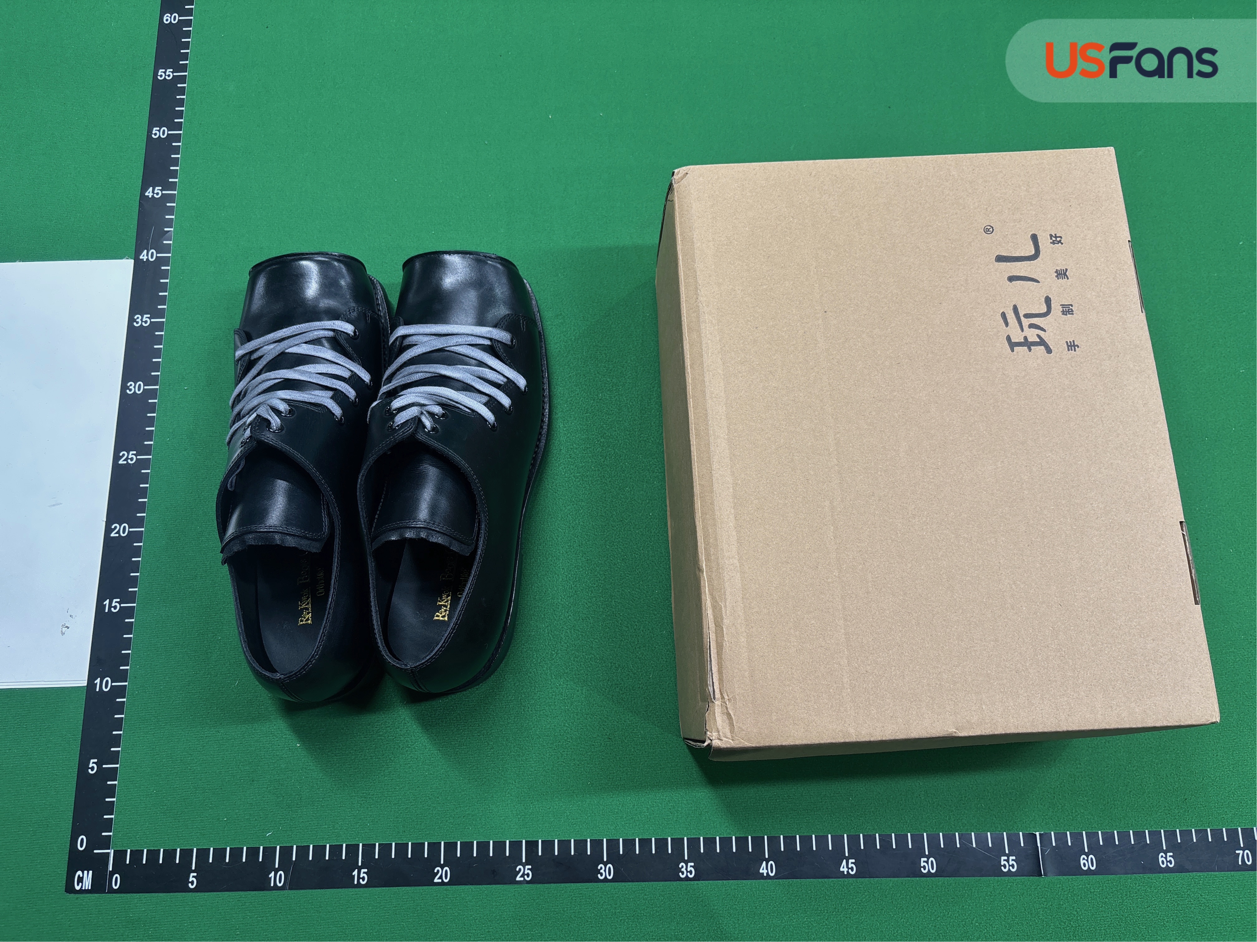 Sneaker — QC-Foto 1 von 6