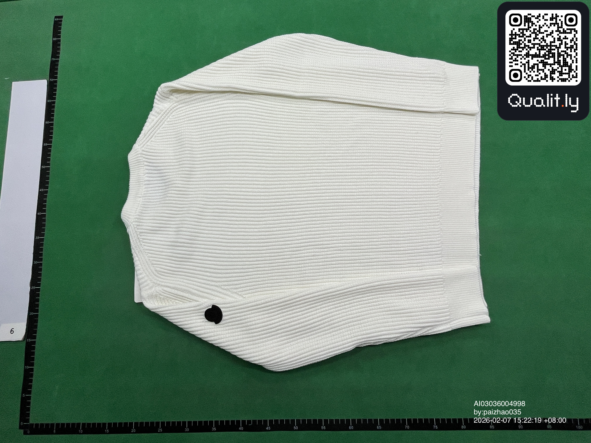 Foto QC 2 de 8