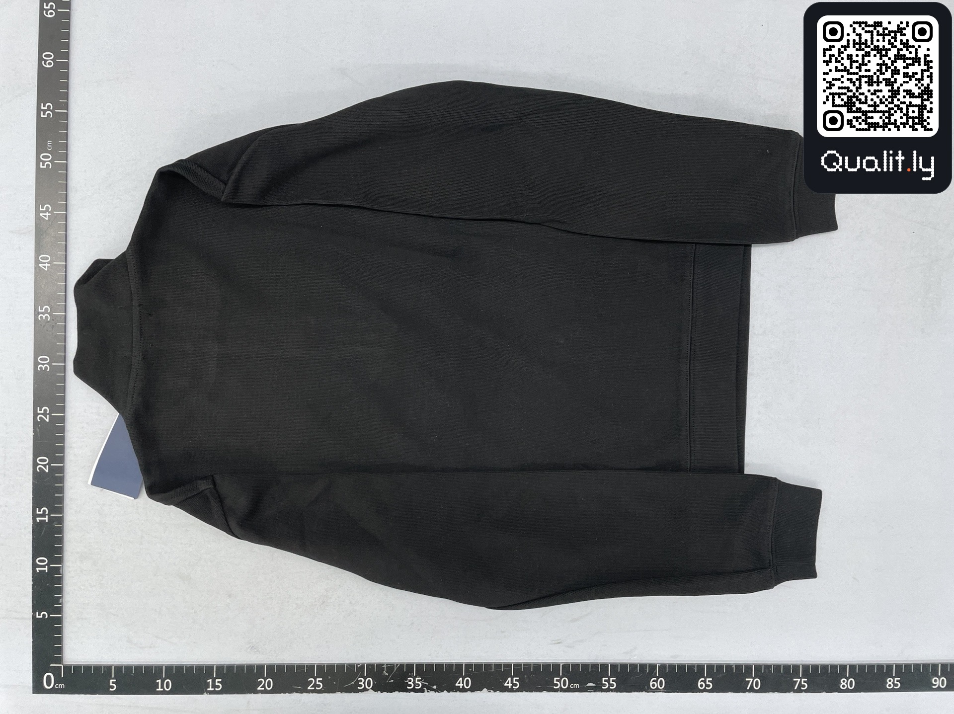 Pull — photo QC 2 sur 4
