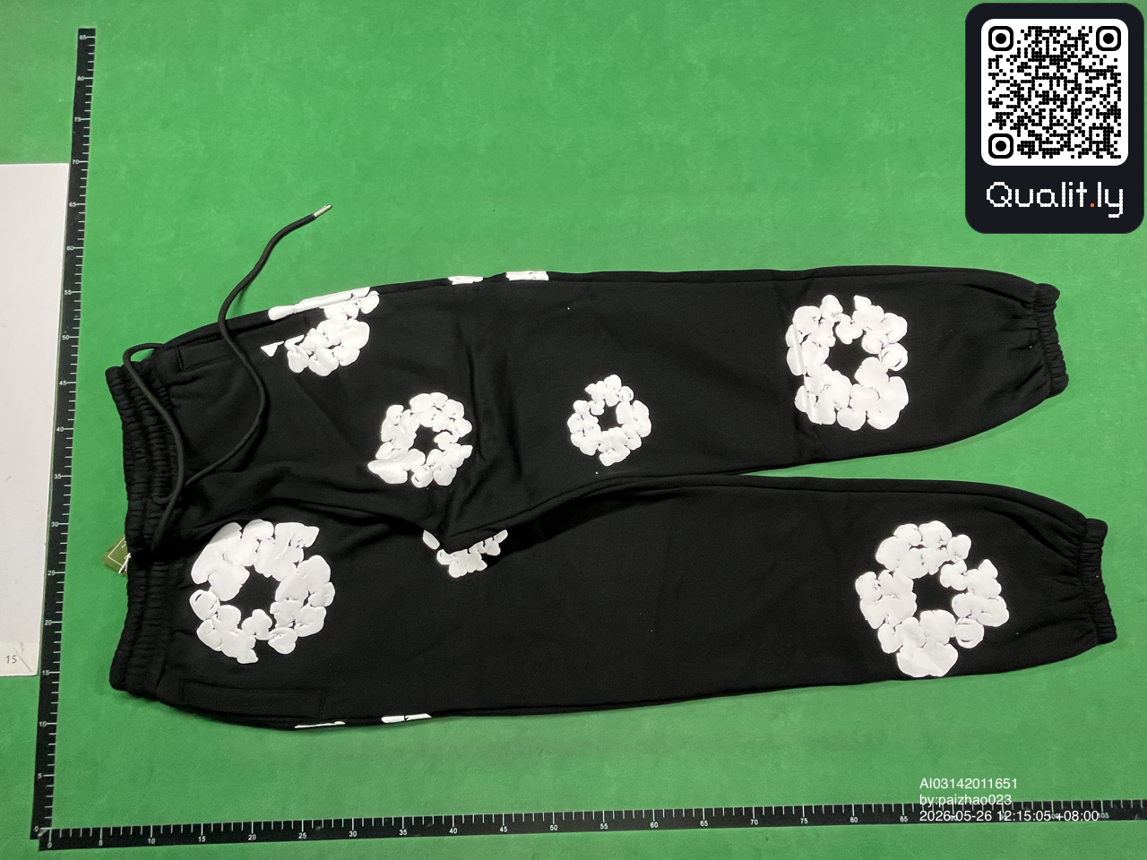 Sweatshirt — QC-foto 3 av 166