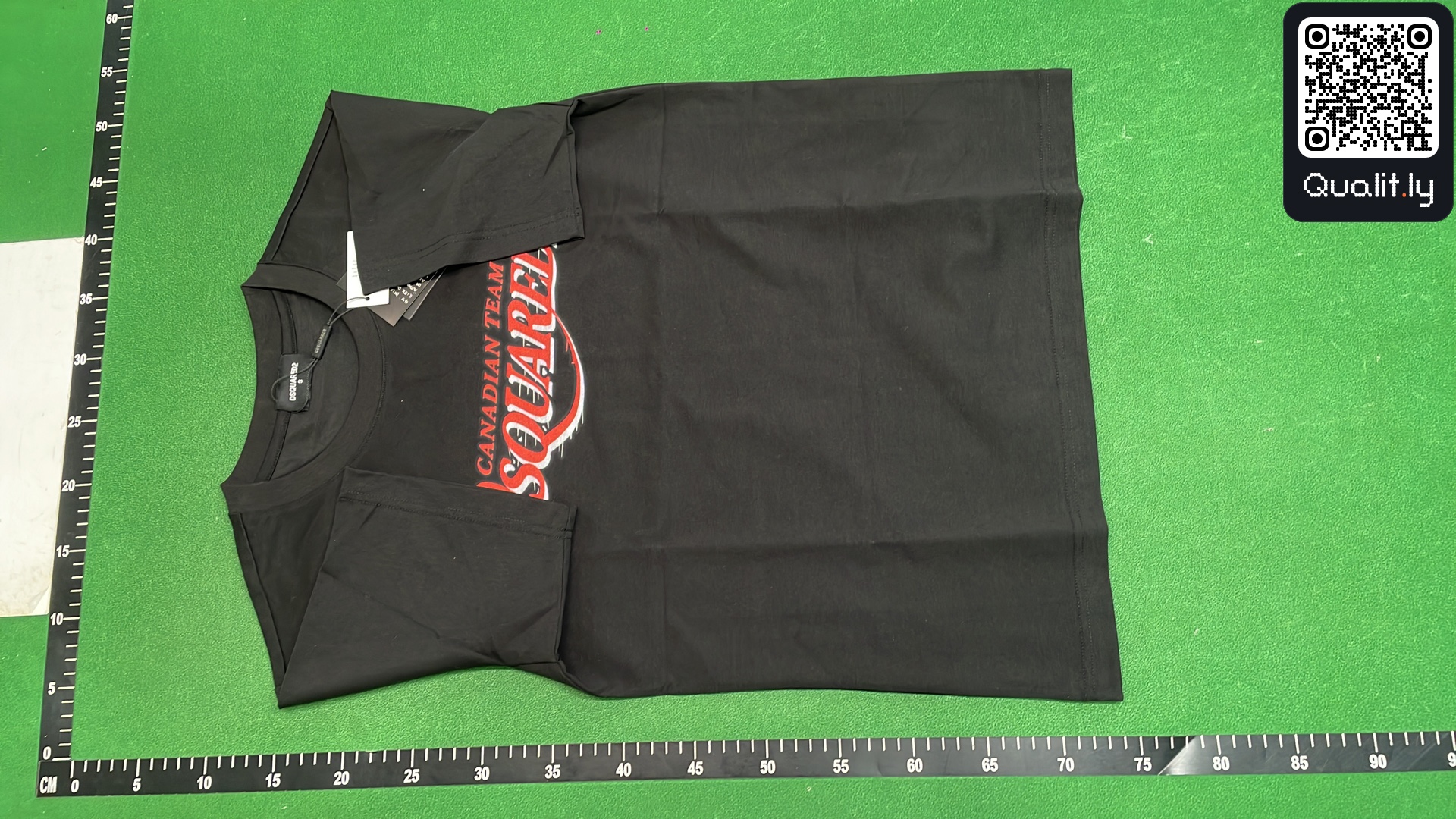 T-shirt — foto QC 2 di 8