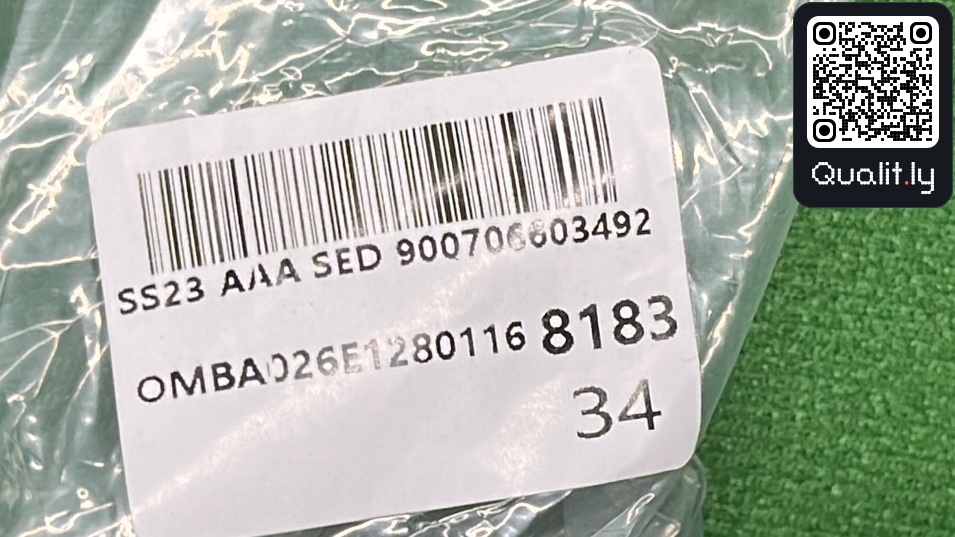Jeans QC photo 1 of 12