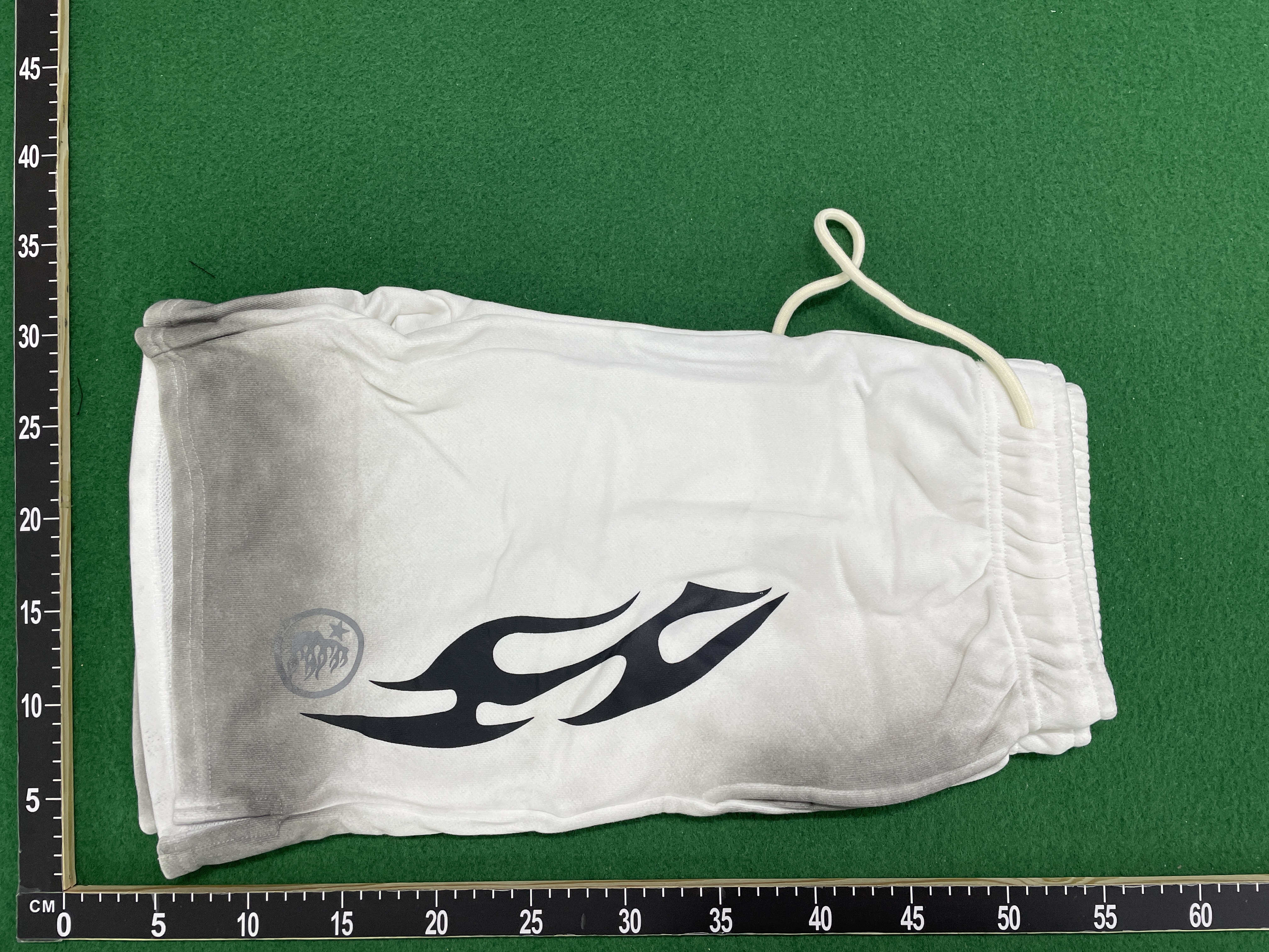Pantaloncini — foto QC 2 di 7