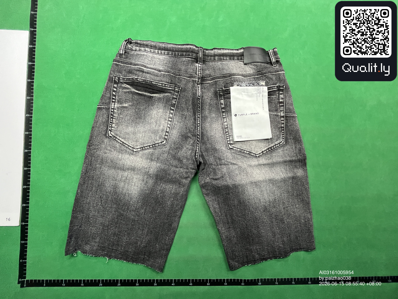 Jeans — QC-Foto 2 von 119