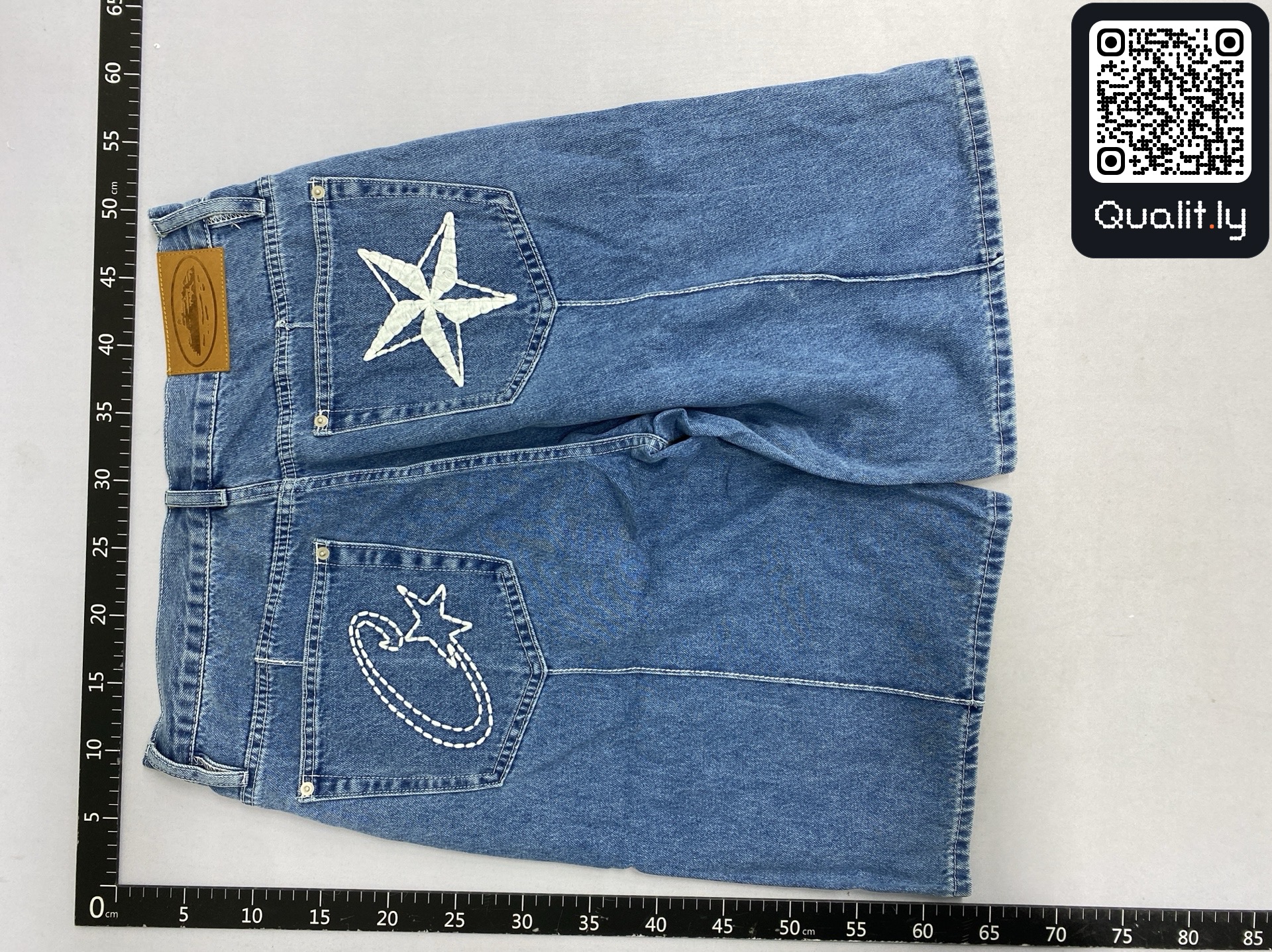 Shorts QC photo 2 of 101