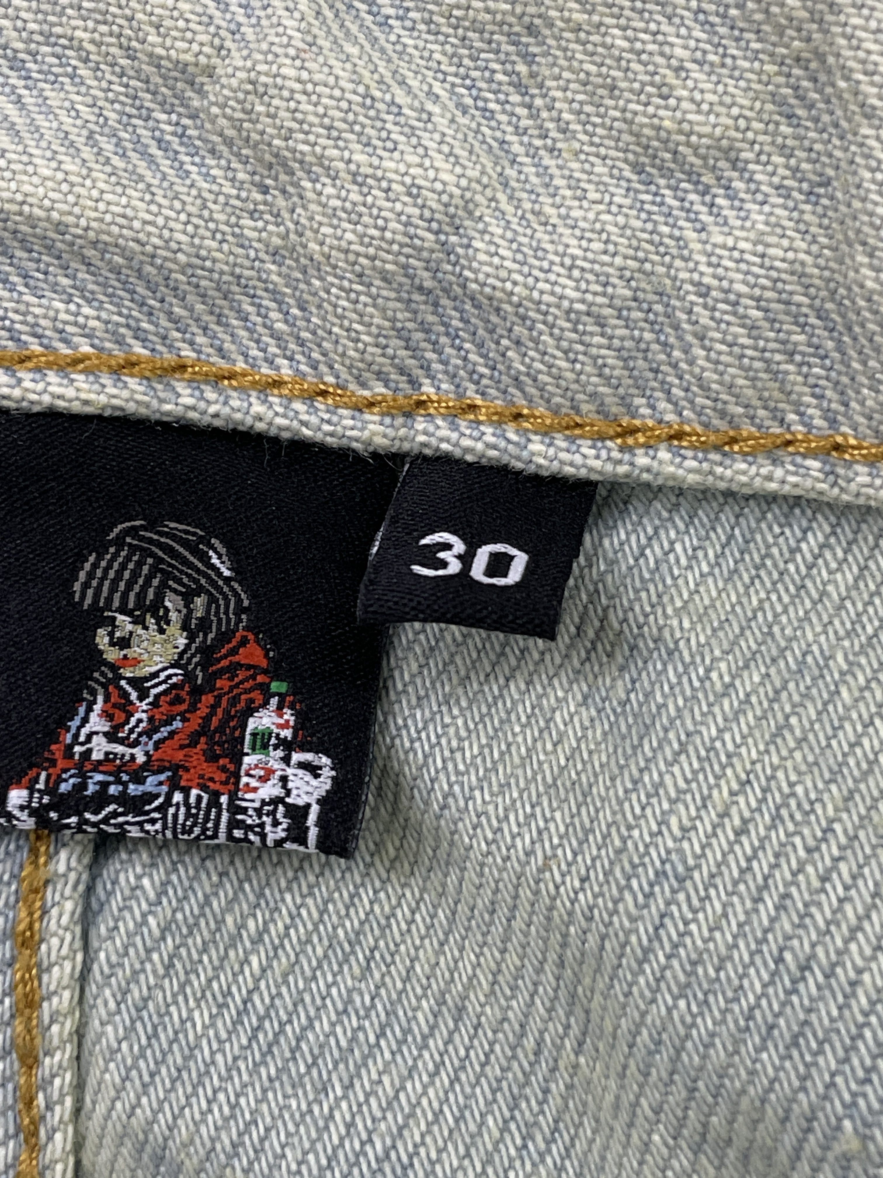 Jeans QC photo 3 of 37