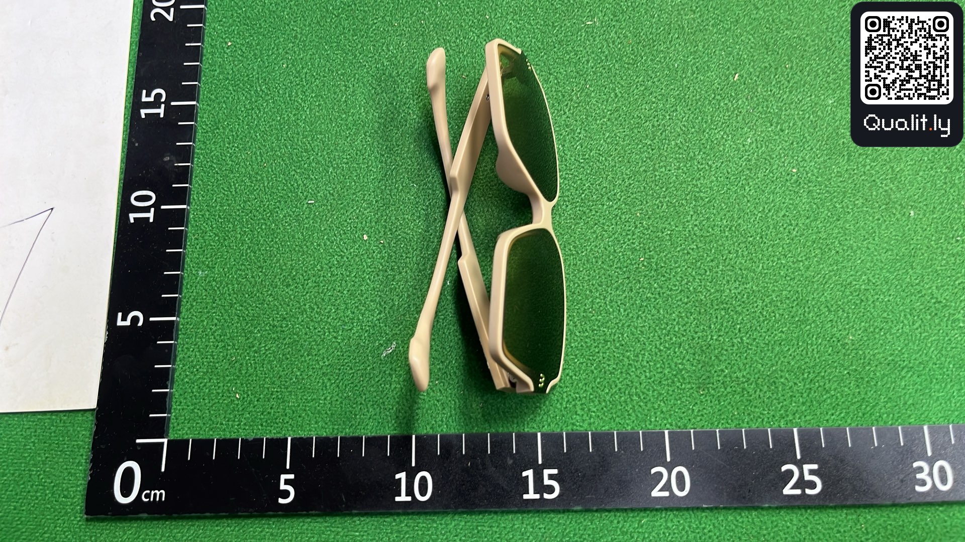 Gafas de sol — foto QC 3 de 13