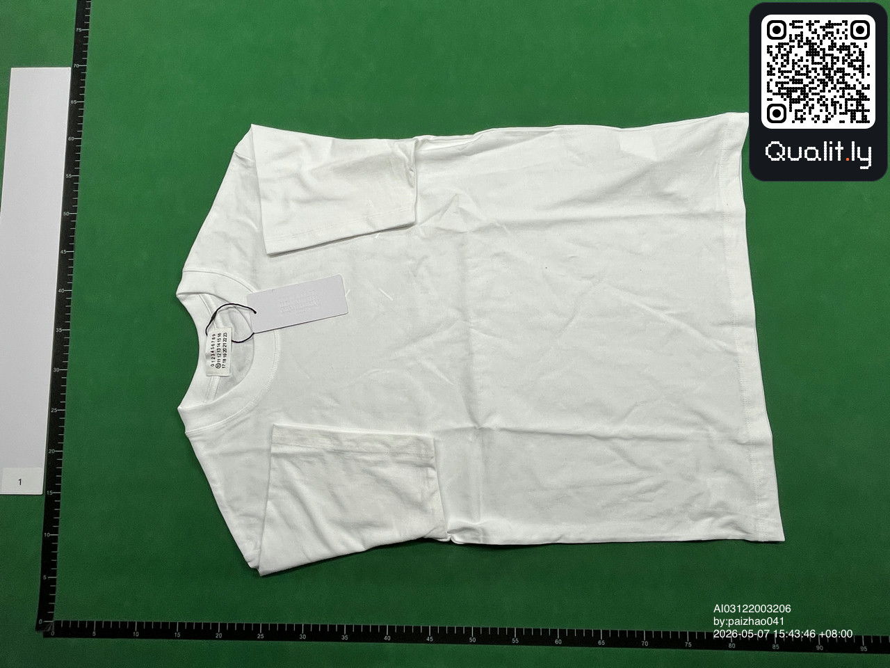 T-shirt — photo QC 3 sur 4