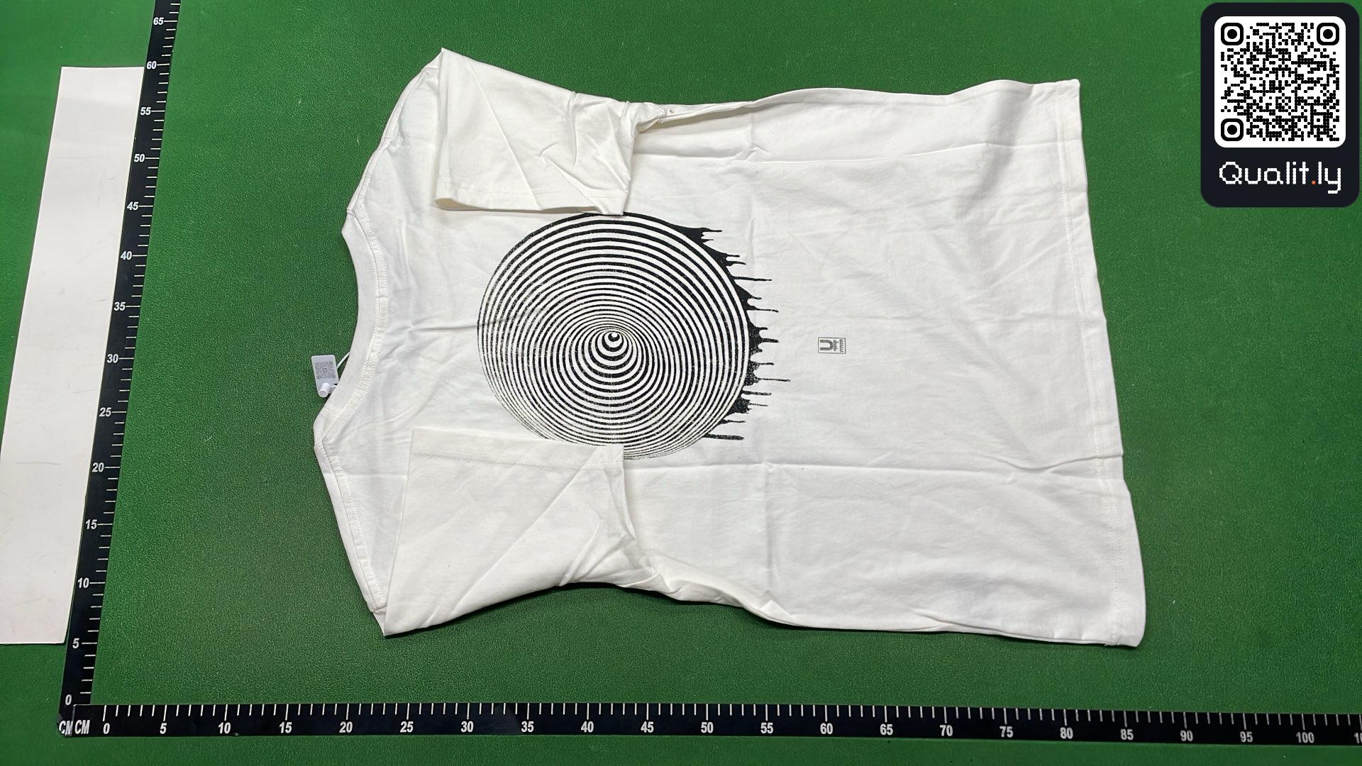 T恤 QC 照片 3 / 14